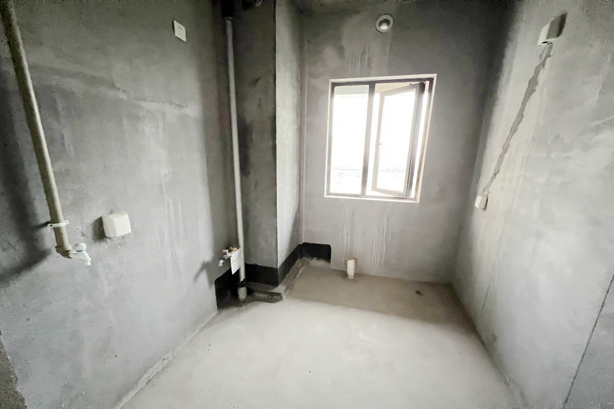 阳光城尚东湾凌云府 4室2厅3卫 198.0万 阳光城尚东湾凌云府 4室2厅3卫 198.0万其他