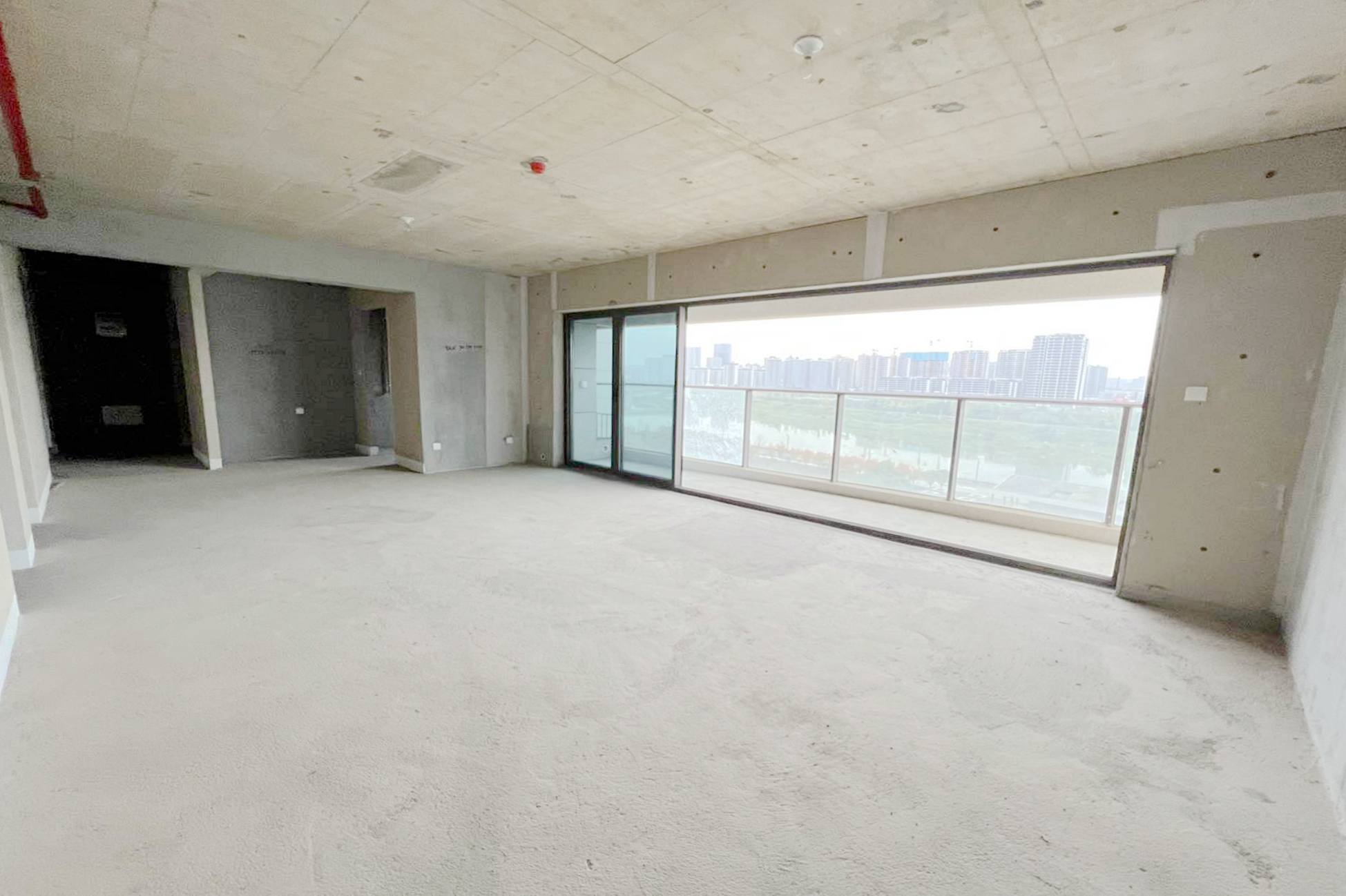 阳光城尚东湾凌云府 4室2厅3卫 198.0万 阳光城尚东湾凌云府 4室2厅3卫 198.0万其他