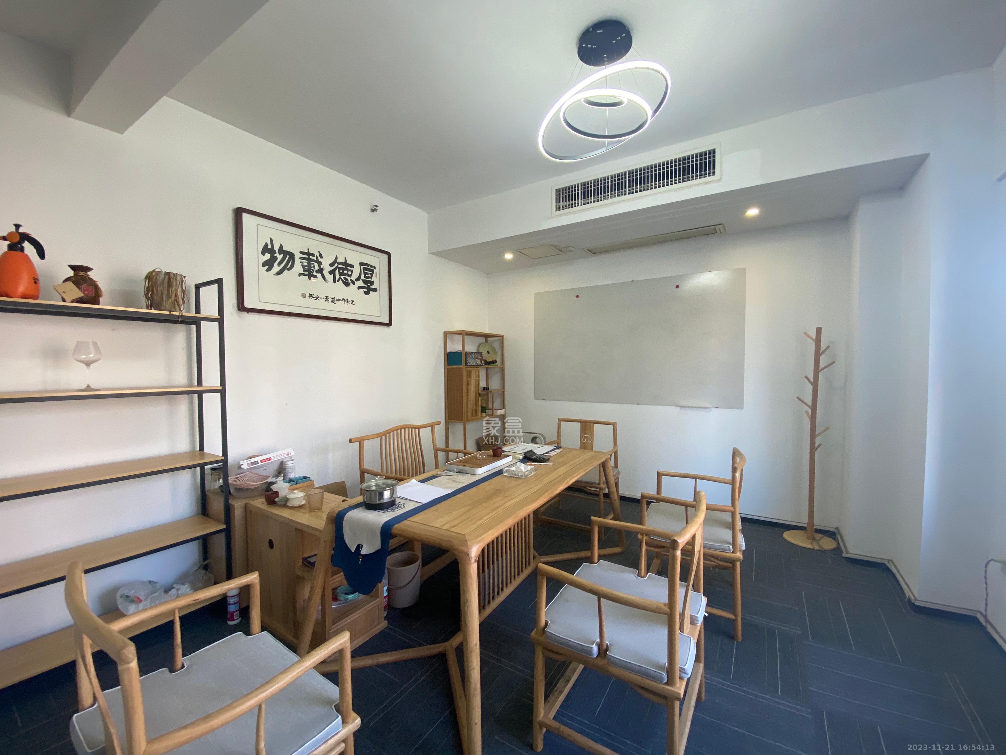 东怡外国（南湖一号)  1室1厅1卫   13500.00元/月室内图