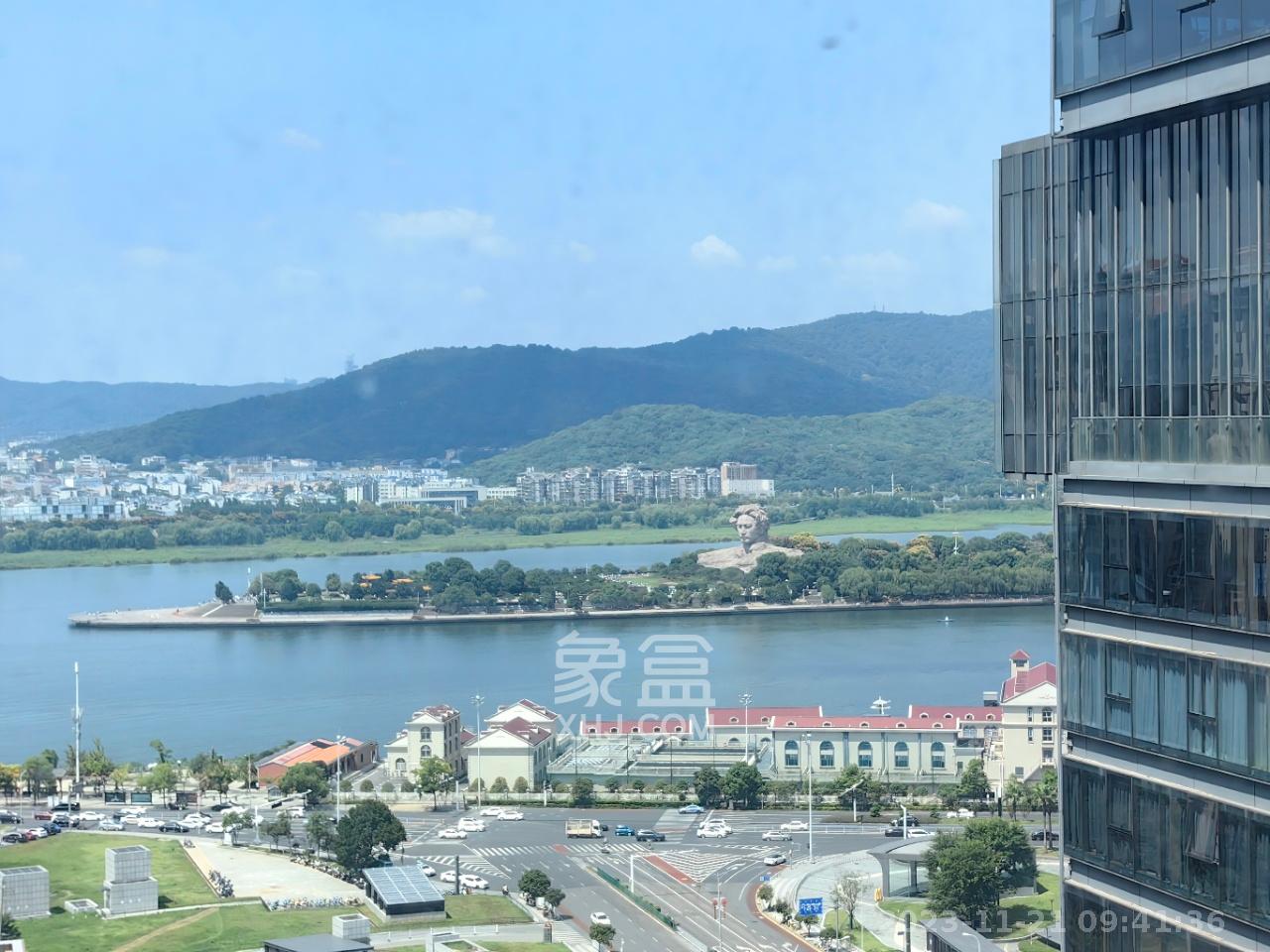 东怡外国（南湖一号)  1室1厅1卫   2000.00元/月室内图1