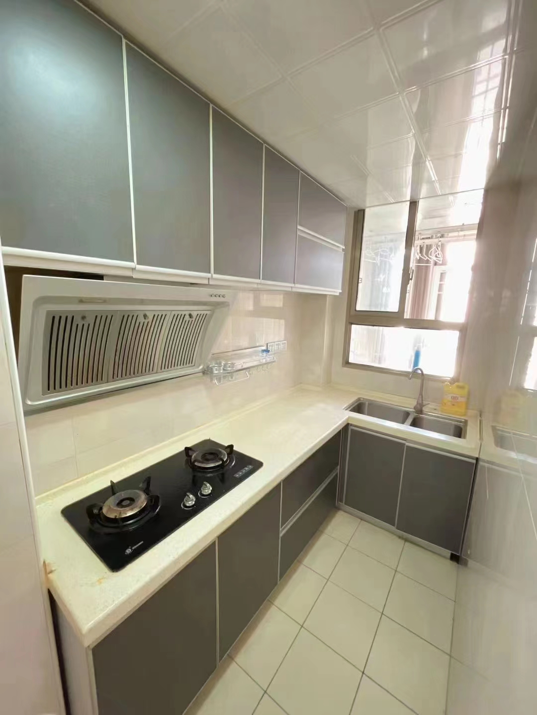 华湘贵府 1室1厅1卫 1000.0元/月 华湘贵府 1室1厅1卫 1000.0元/月室内图