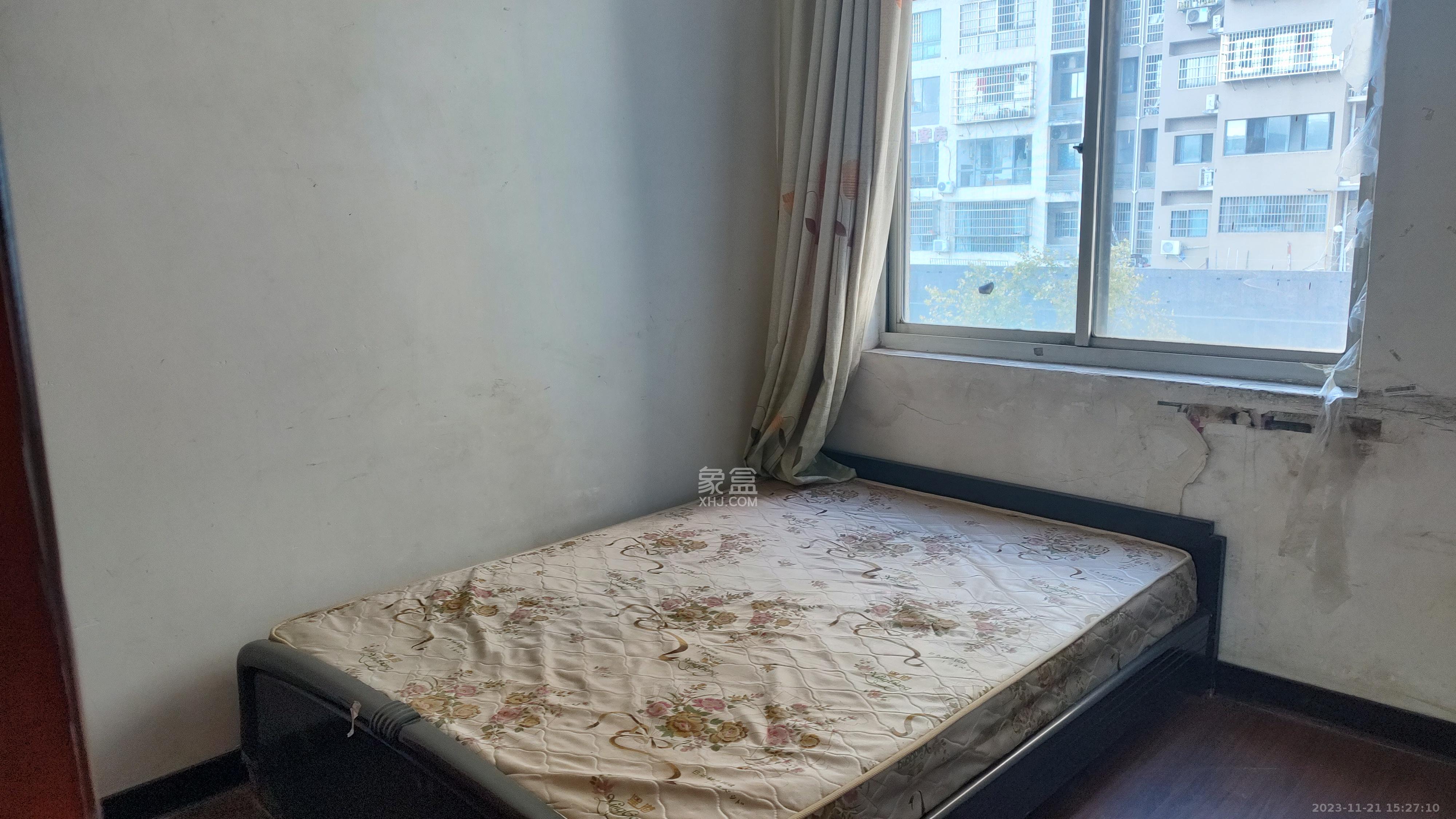 鹽業(yè)公司（晶鑫大酒店宿舍）  2室2廳1衛(wèi)   1100.00元/月室內(nèi)圖