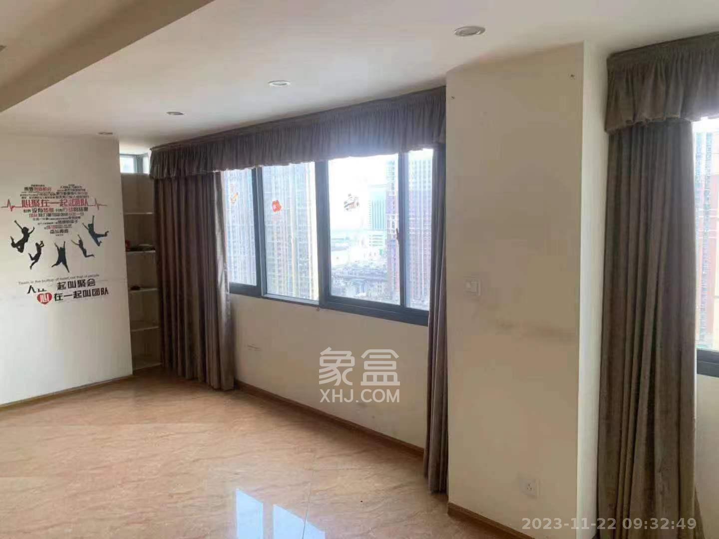 东方芙蓉  1室1厅1卫   11000.00元/月室内图