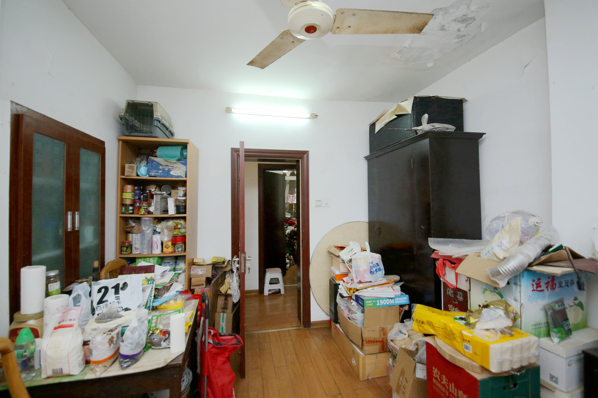 晓园宿舍（晓园路湘运小区）  3室2厅1卫   79.80万客厅