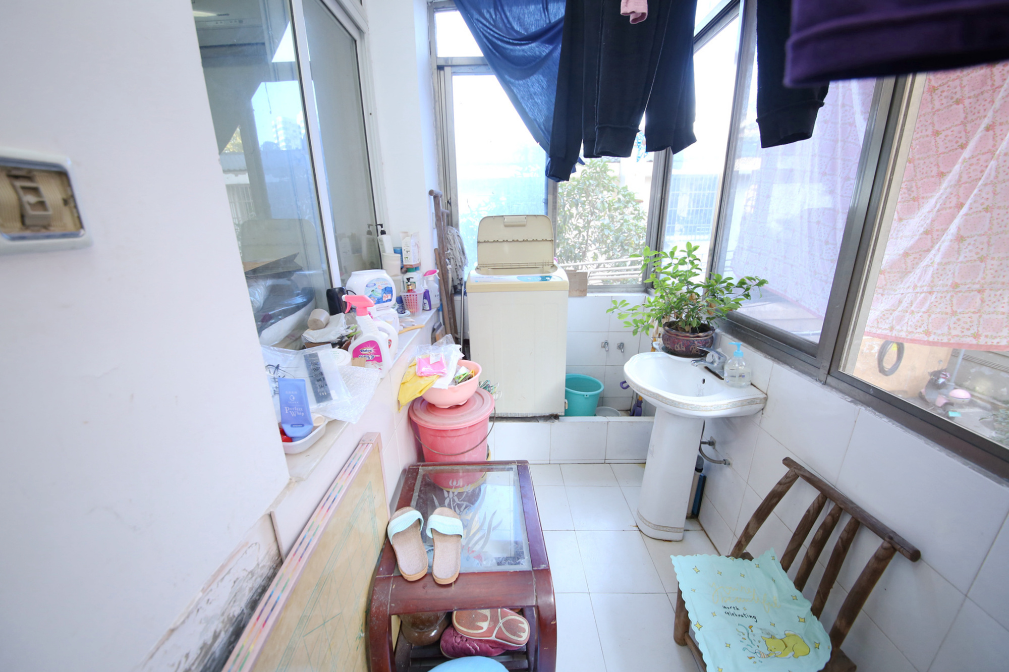 晓园宿舍（晓园路湘运小区）  3室2厅1卫   79.80万阳台