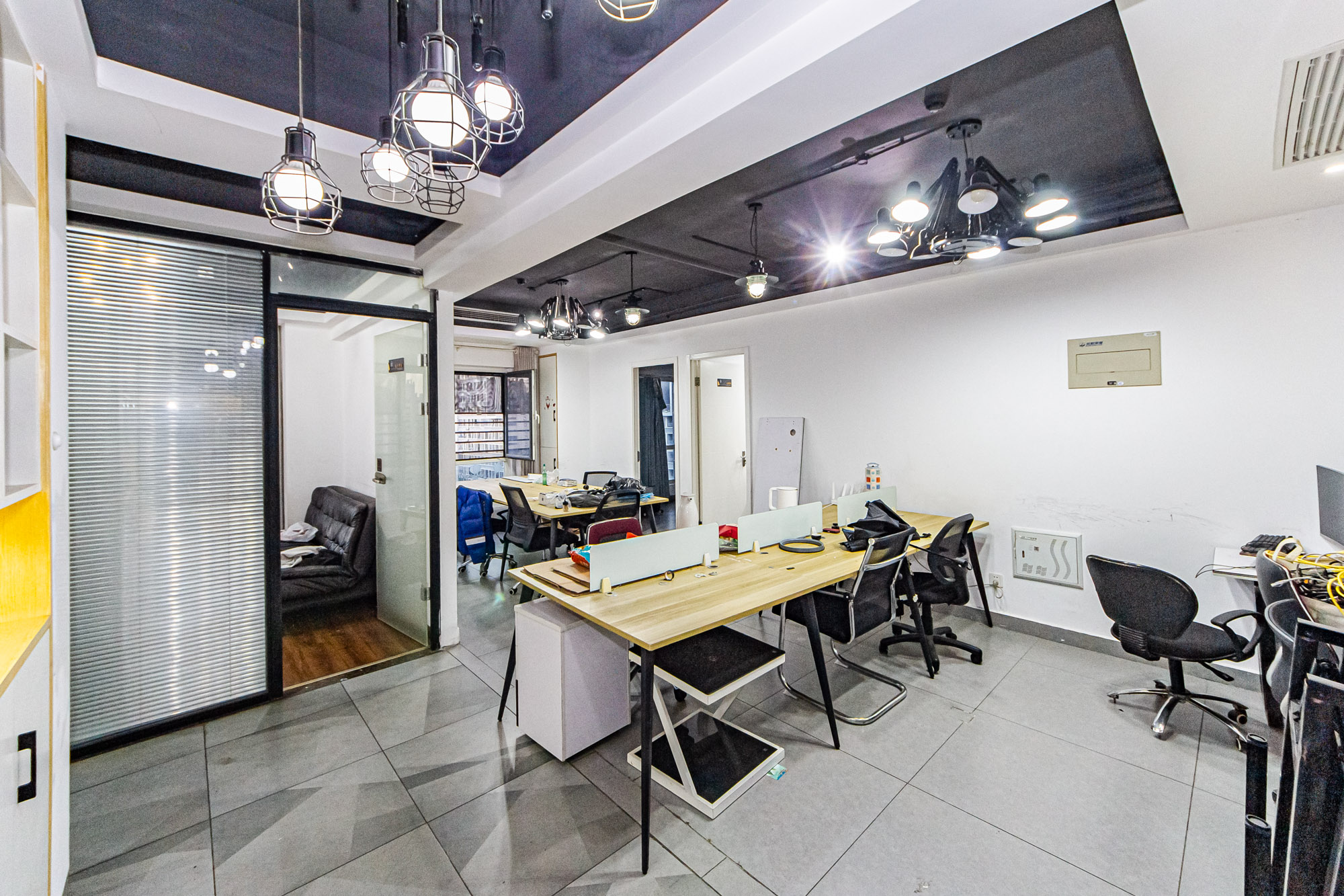 北辰三角洲B1E1区  1室1厅1卫    143.0万 北辰三角洲B1E1区  1室1厅1卫    143.0万客厅