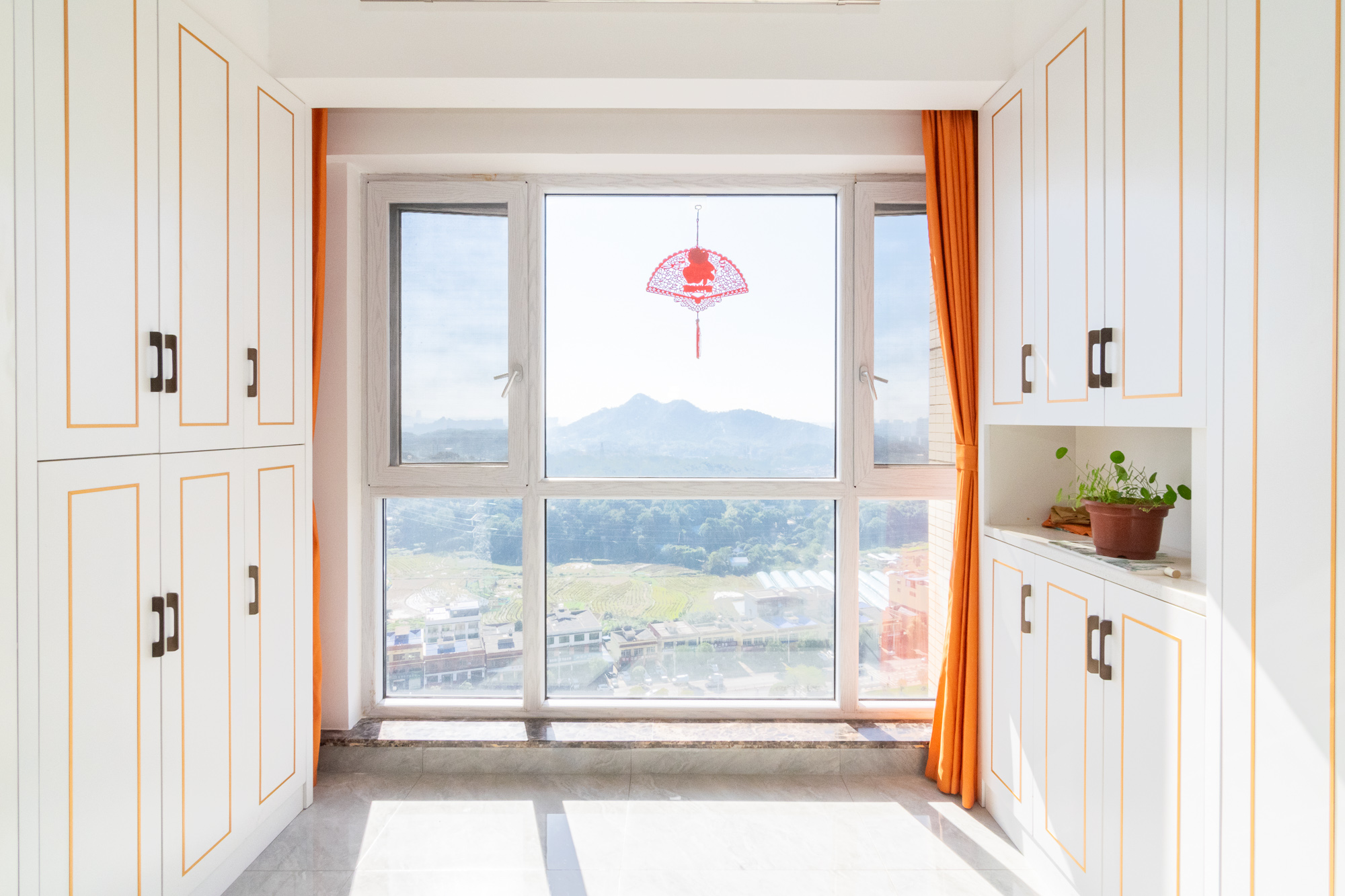 中粮自然天城 3室2厅1卫 78.0万 中粮自然天城 3室2厅1卫 78.0万阳台