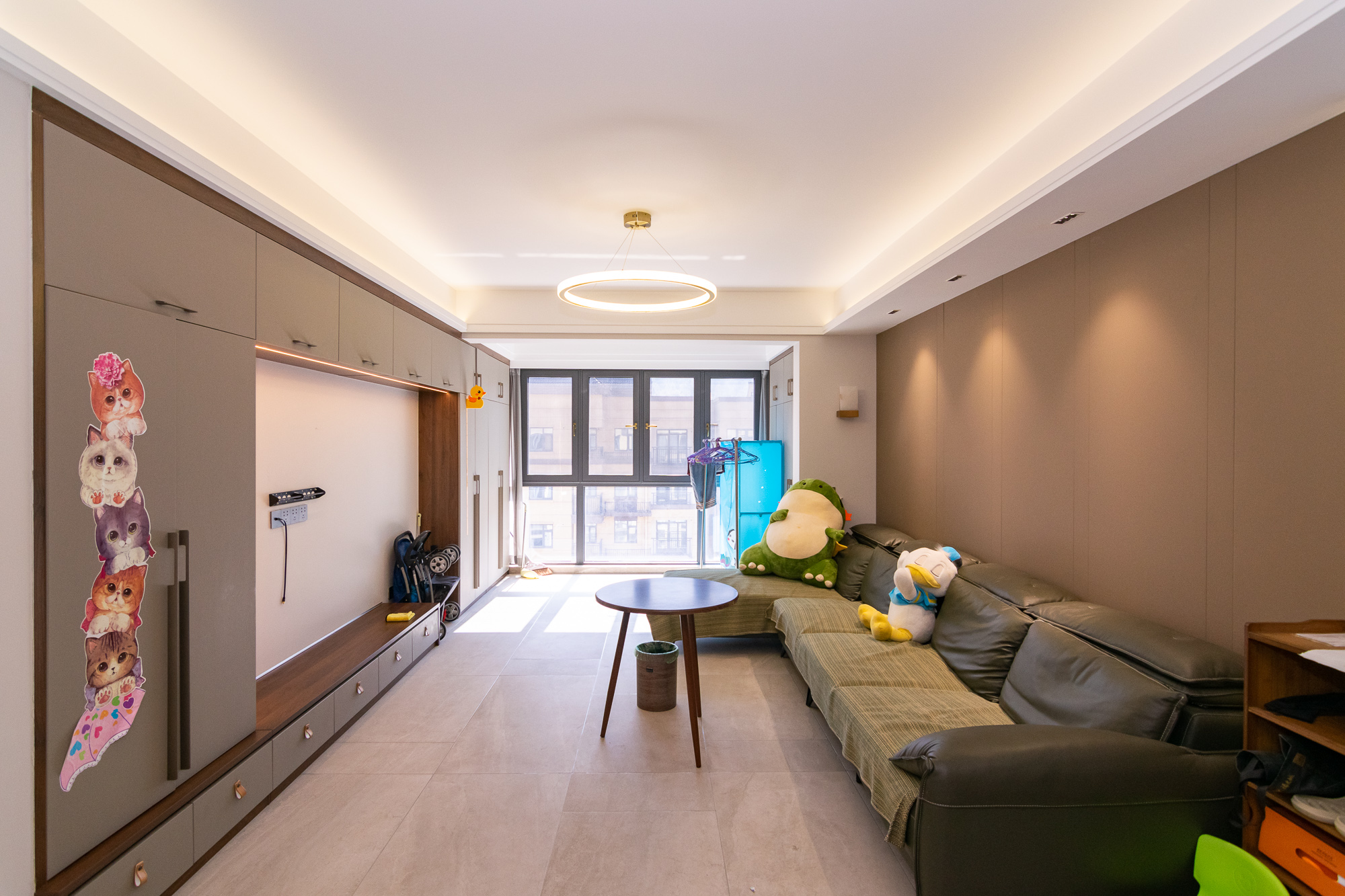 澳海谷山府 4室2厅2卫 116.9万 澳海谷山府 4室2厅2卫 116.9万客厅