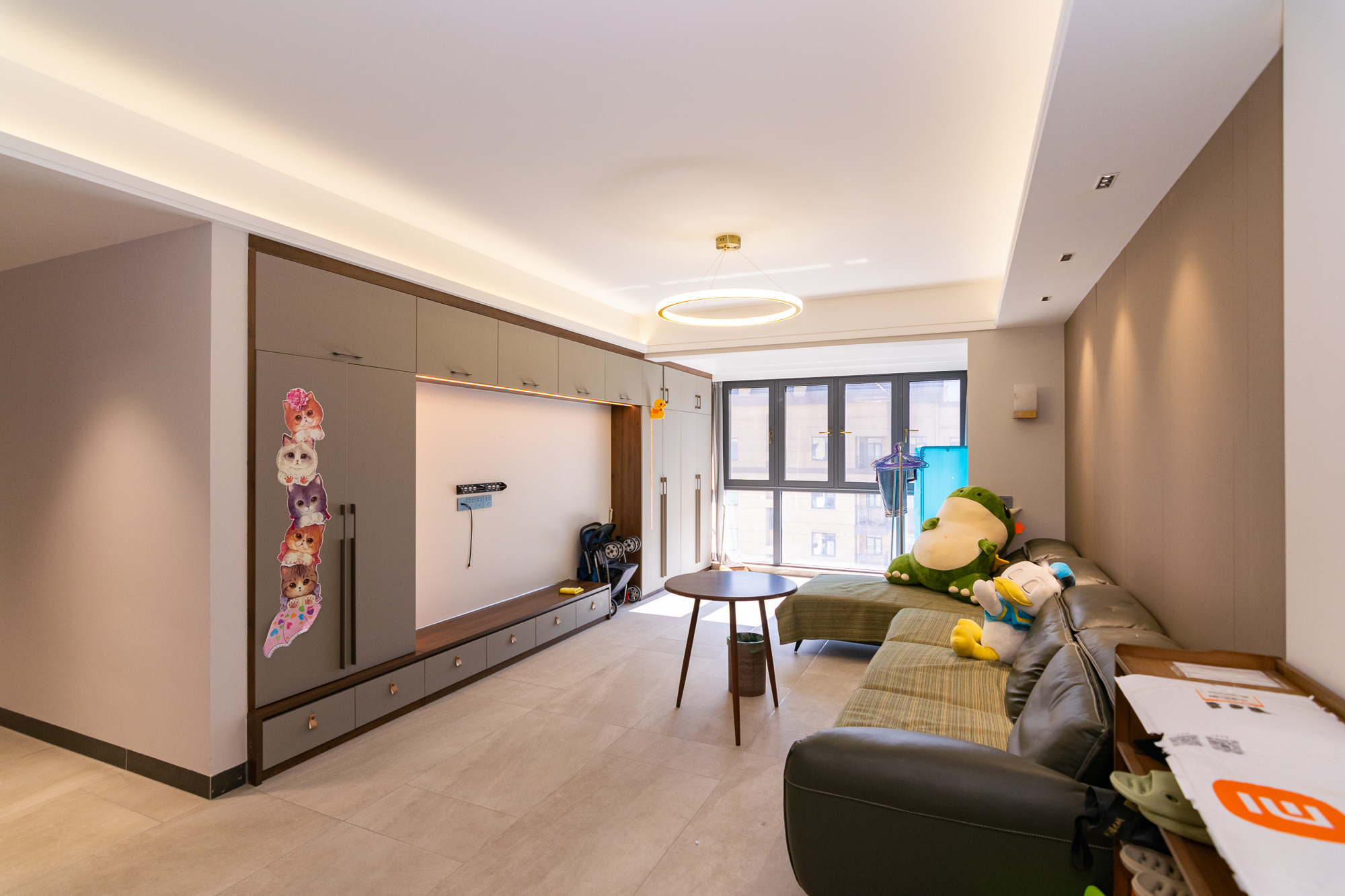 澳海谷山府 4室2厅2卫 116.9万 澳海谷山府 4室2厅2卫 116.9万客厅