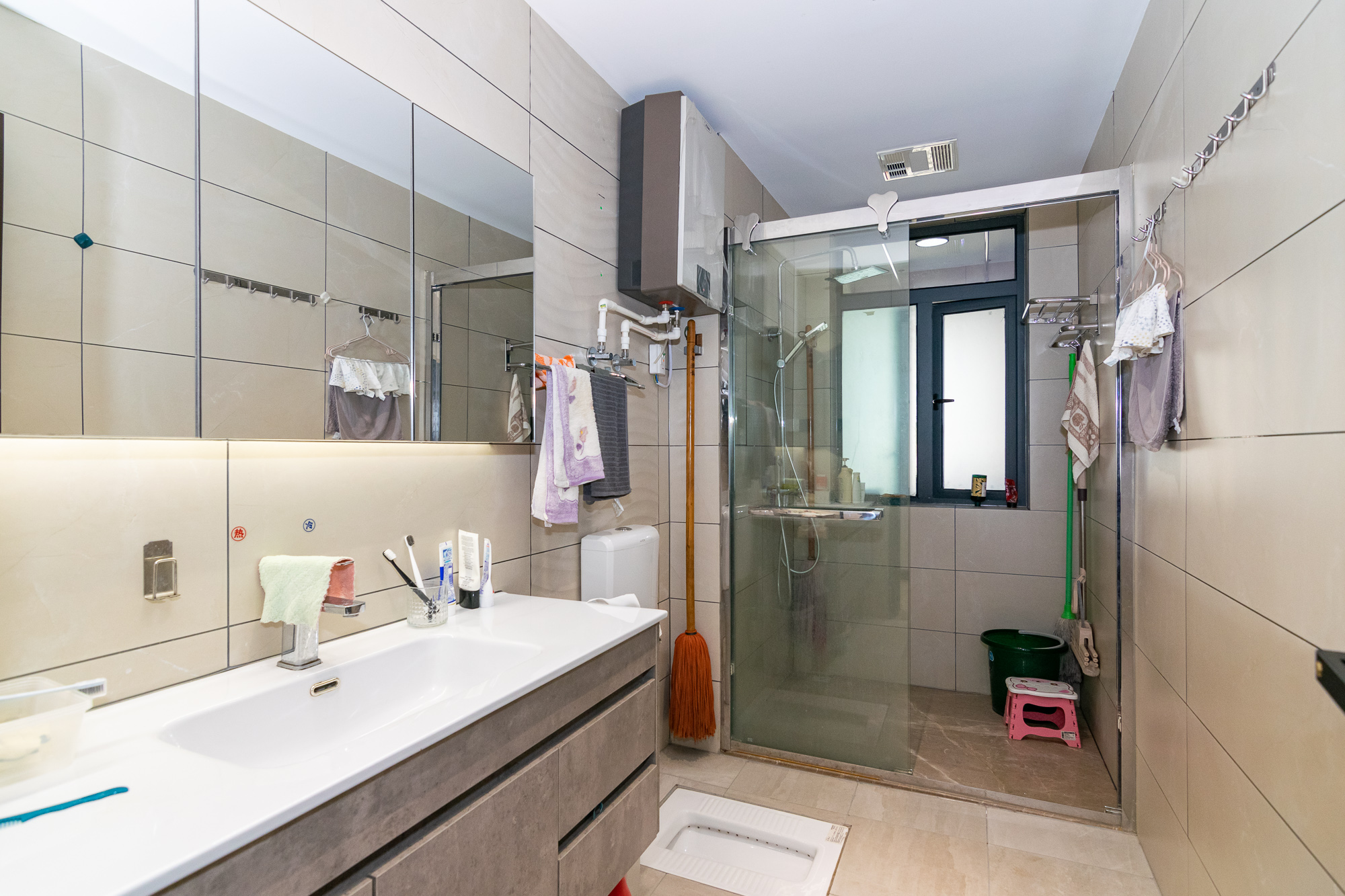 澳海谷山府 4室2厅2卫 116.9万 澳海谷山府 4室2厅2卫 116.9万卫生间