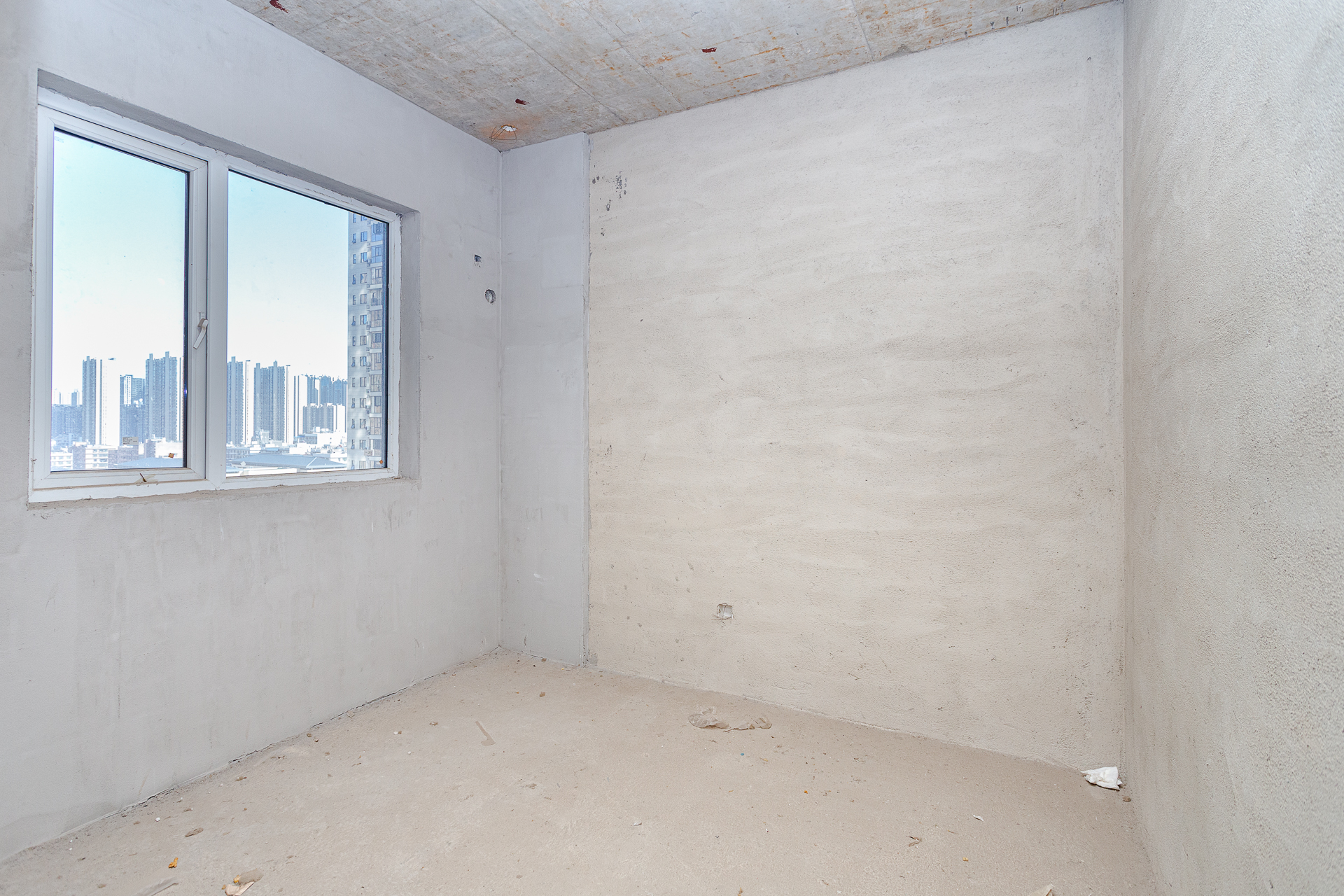 新华联梦想城 3室2厅1卫 65.0万 新华联梦想城 3室2厅1卫 65.0万卧室