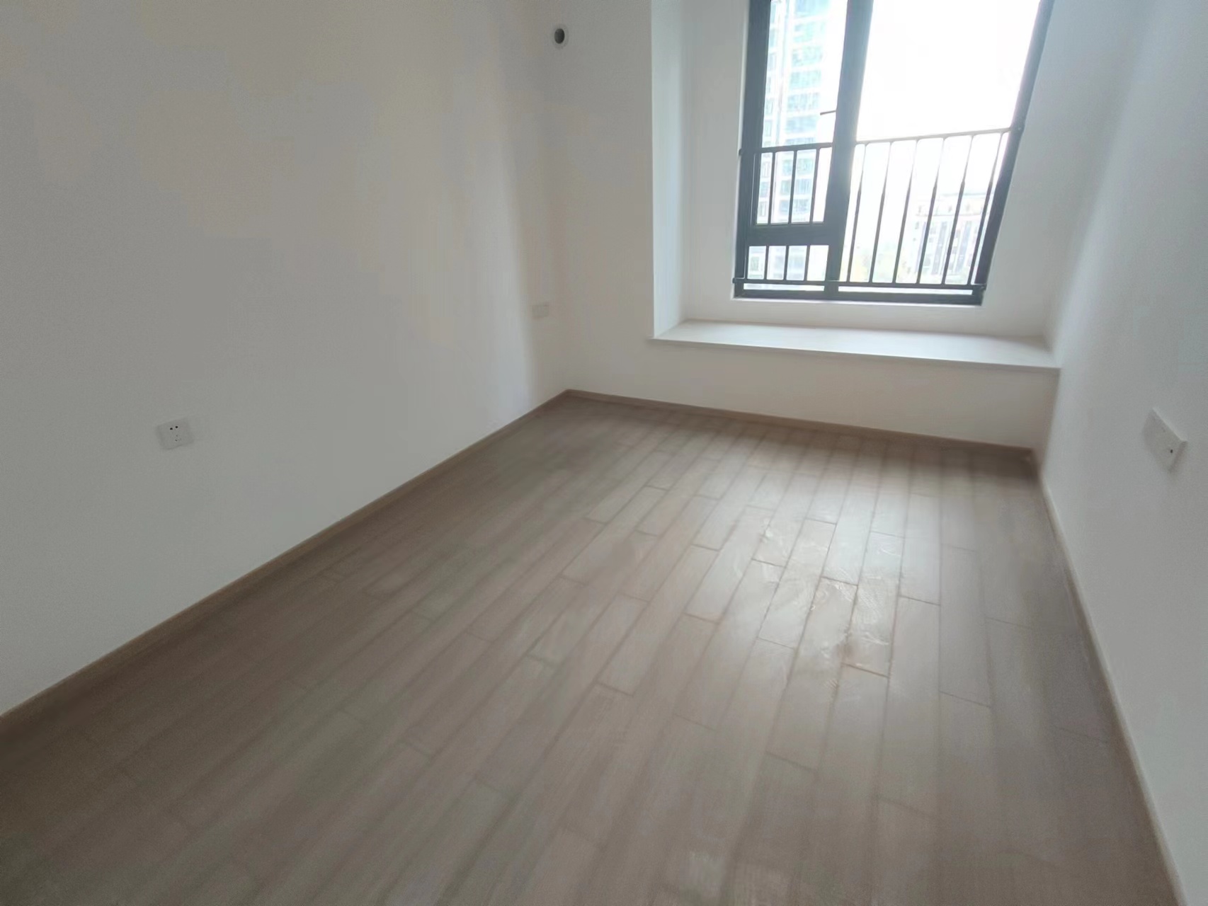 金茂如茂苑 3室2厅1卫 67.0万 金茂如茂苑 3室2厅1卫 67.0万室内图