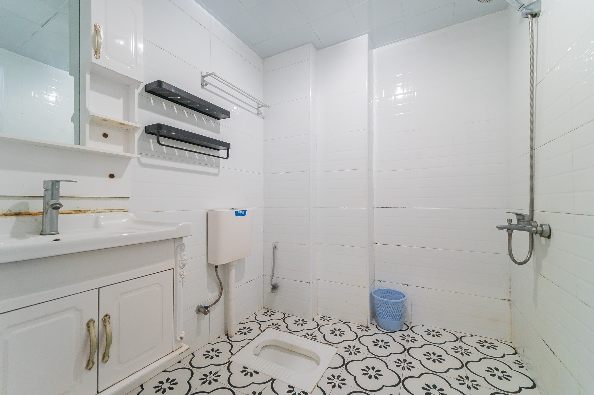 未来漫城 1室1厅1卫 36.0万 未来漫城 1室1厅1卫 36.0万卫生间