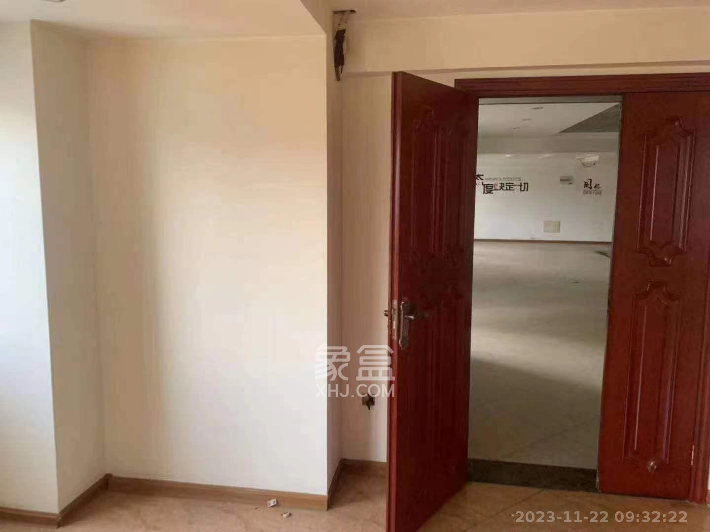 东方芙蓉  1室1厅1卫   11000.00元/月室内图