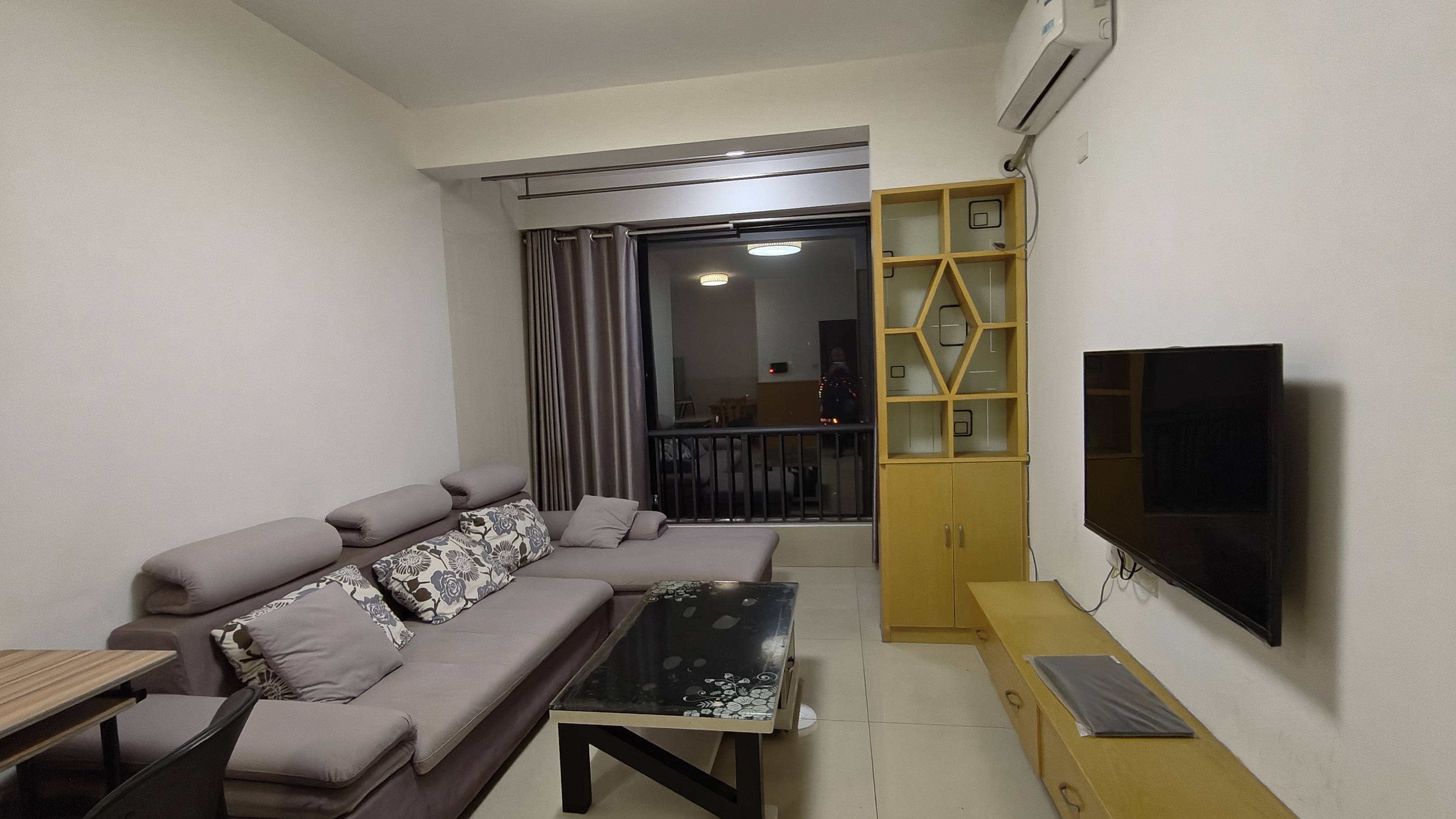 华晨御园 2室2厅1卫 49.8万 华晨御园 2室2厅1卫 49.8万室内图