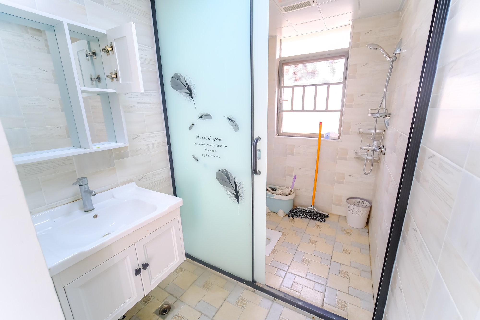 湖湘奥林匹克花园 3室2厅2卫 75.00万 湖湘奥林匹克花园 3室2厅2卫 75.00万卫生间