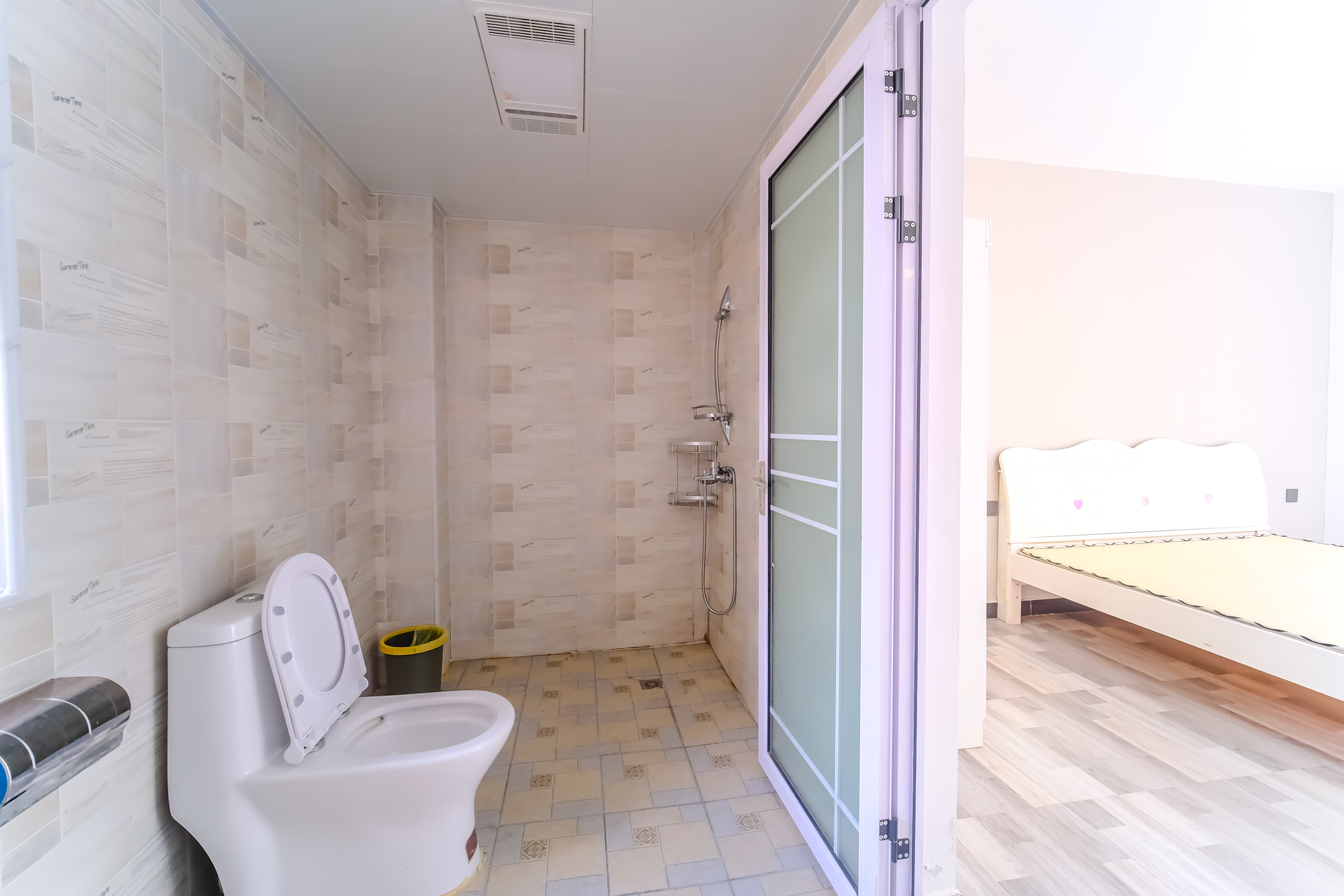 湖湘奥林匹克花园 3室2厅2卫 75.00万 湖湘奥林匹克花园 3室2厅2卫 75.00万卫生间