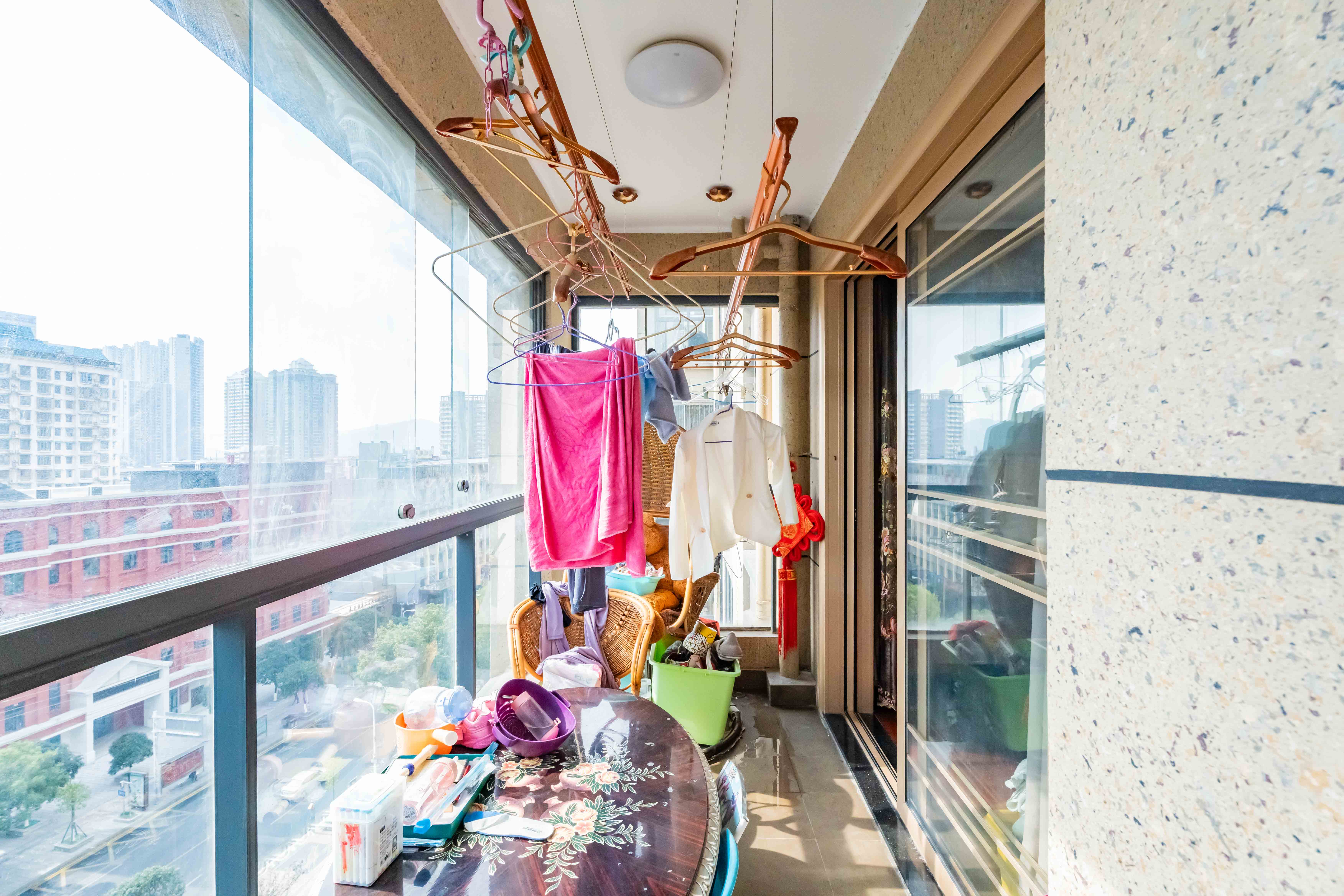 复地崑玉国际一期 3室2厅2卫 239.9万 复地崑玉国际一期 3室2厅2卫 239.9万阳台