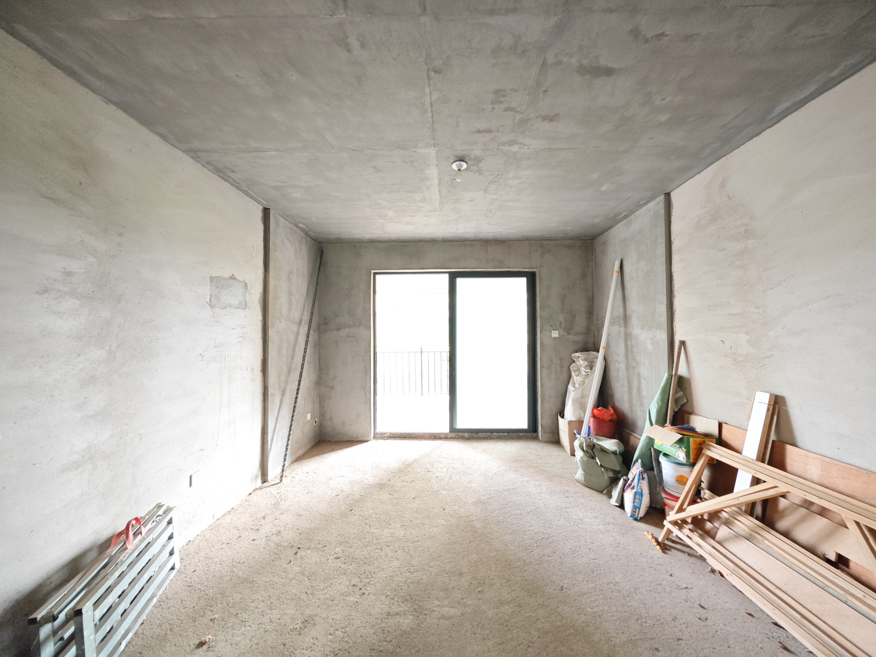 中建嘉和城  3室2厅2卫   147.60万