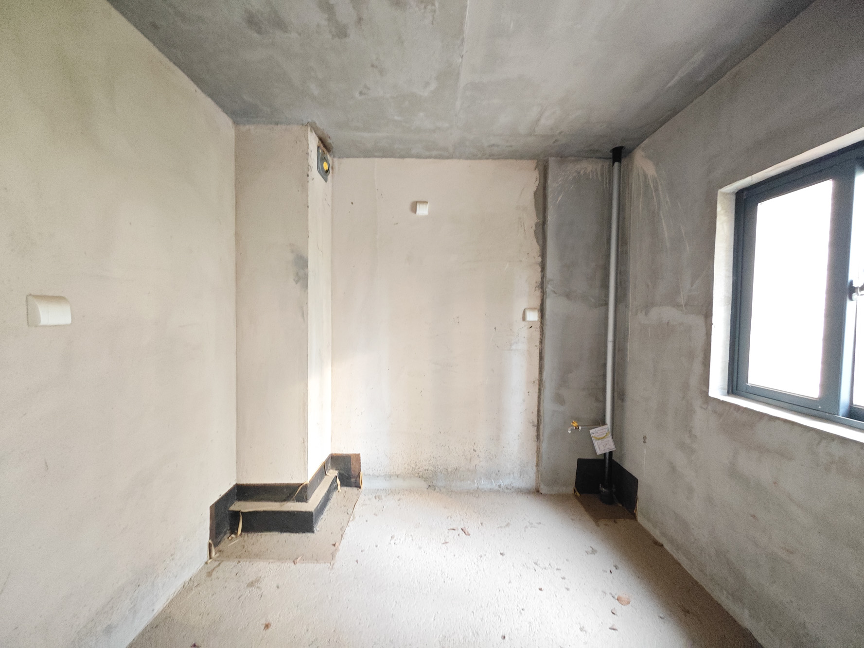 中建嘉和城  3室2厅2卫   147.60万厨房