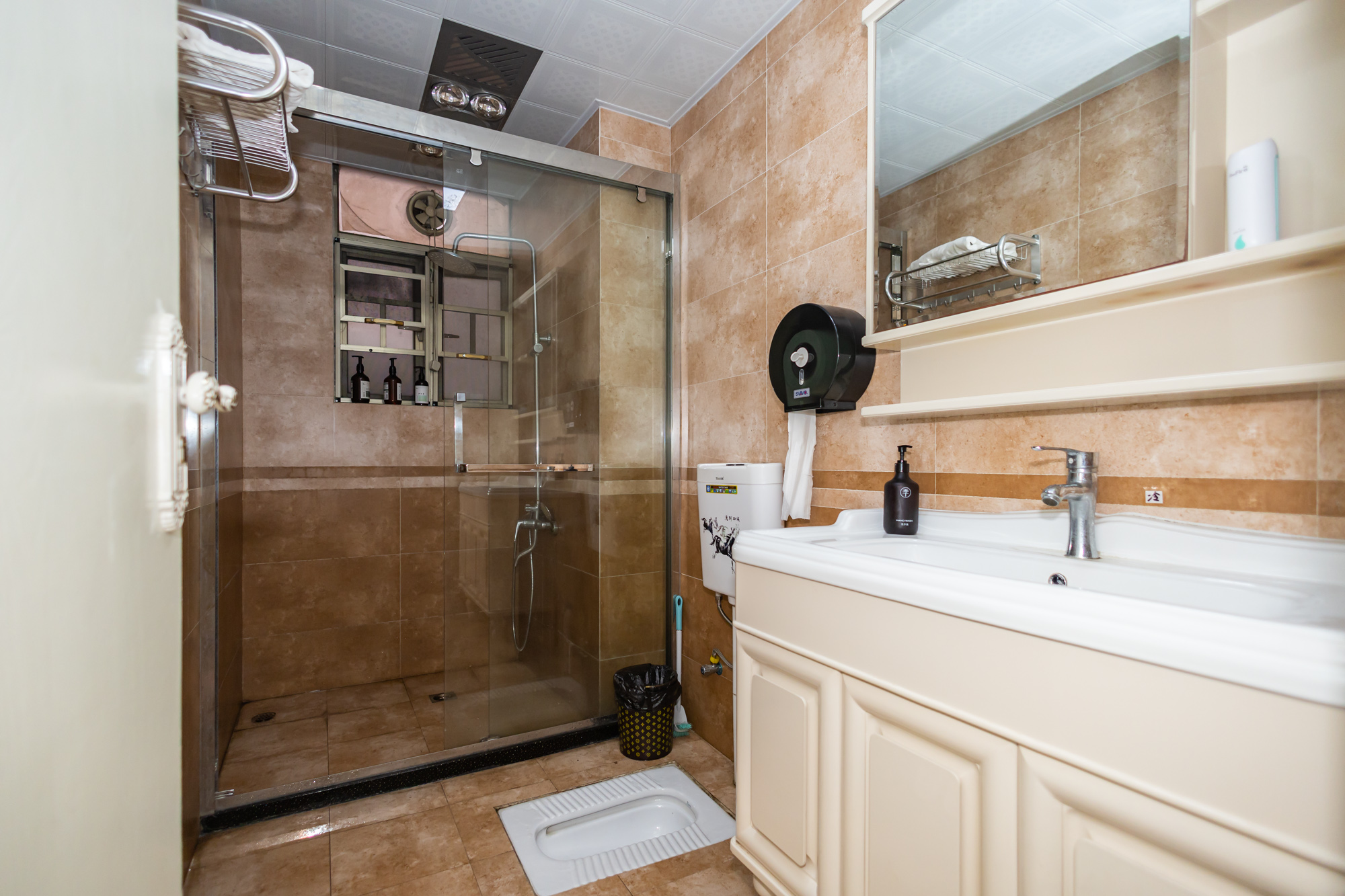 碧桂园威尼斯城  5室2厅1卫    92.0万卫生间