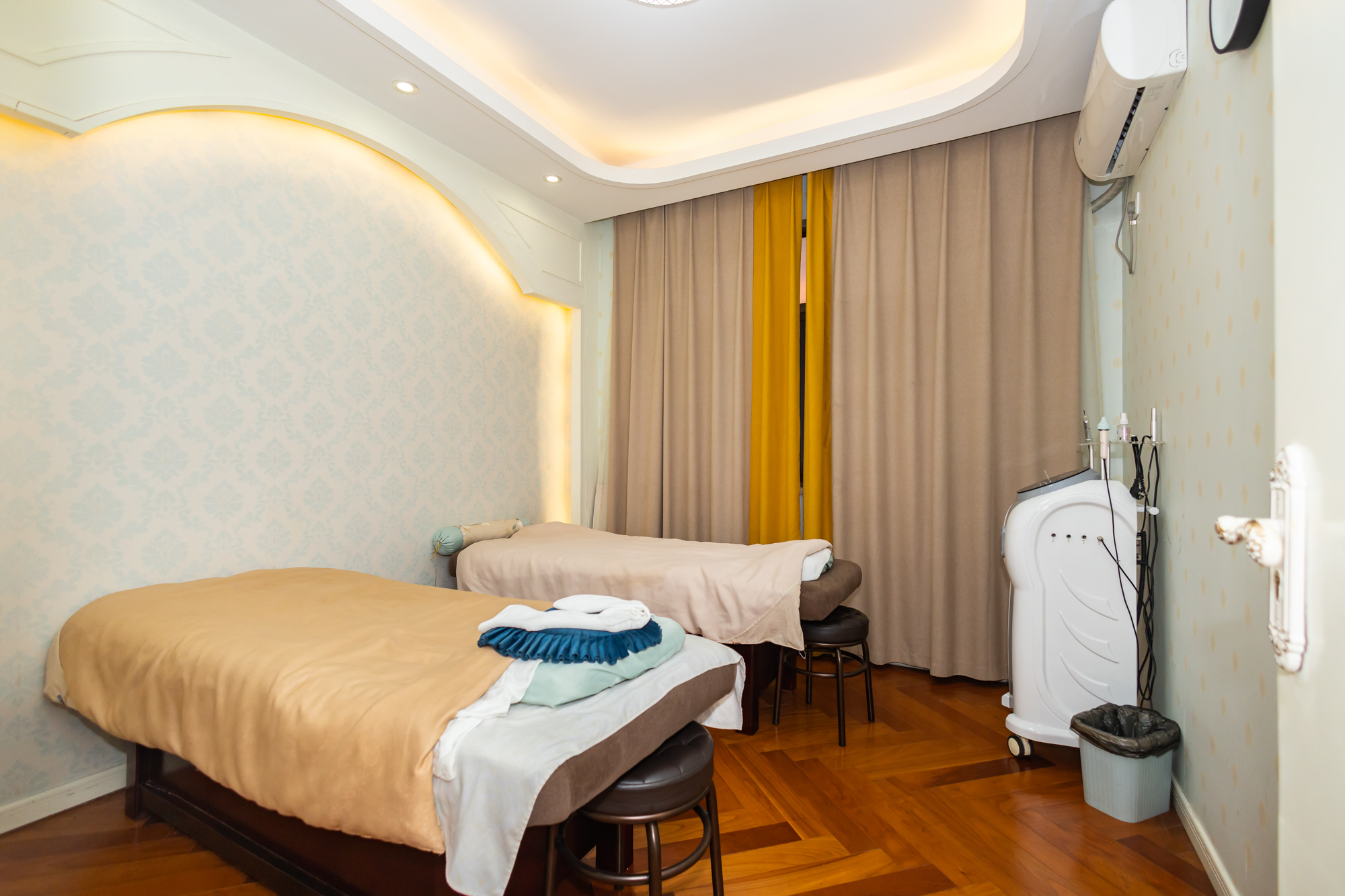 碧桂园威尼斯城 5室2厅1卫 92.0万 碧桂园威尼斯城 5室2厅1卫 92.0万卧室