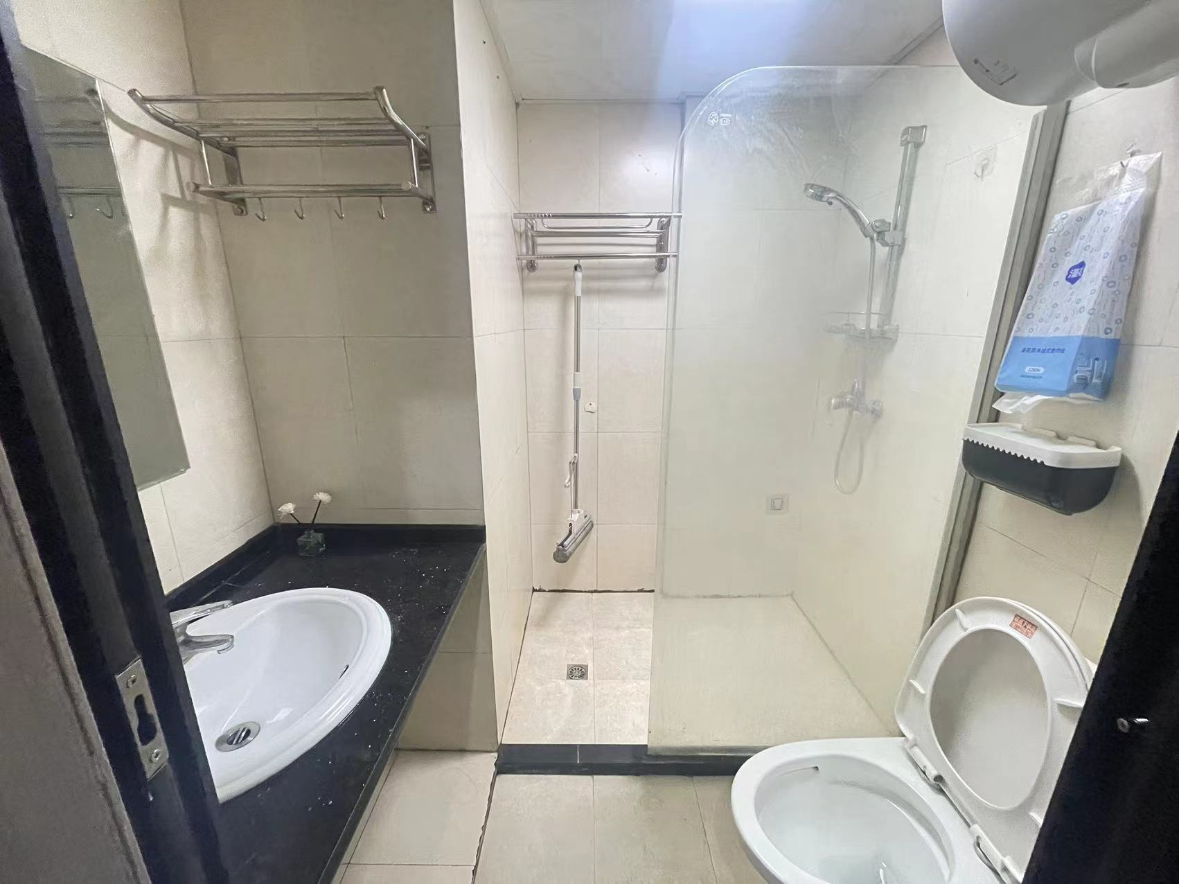 旺和大厦 1室1厅1卫 20.0万 旺和大厦 1室1厅1卫 20.0万室内图