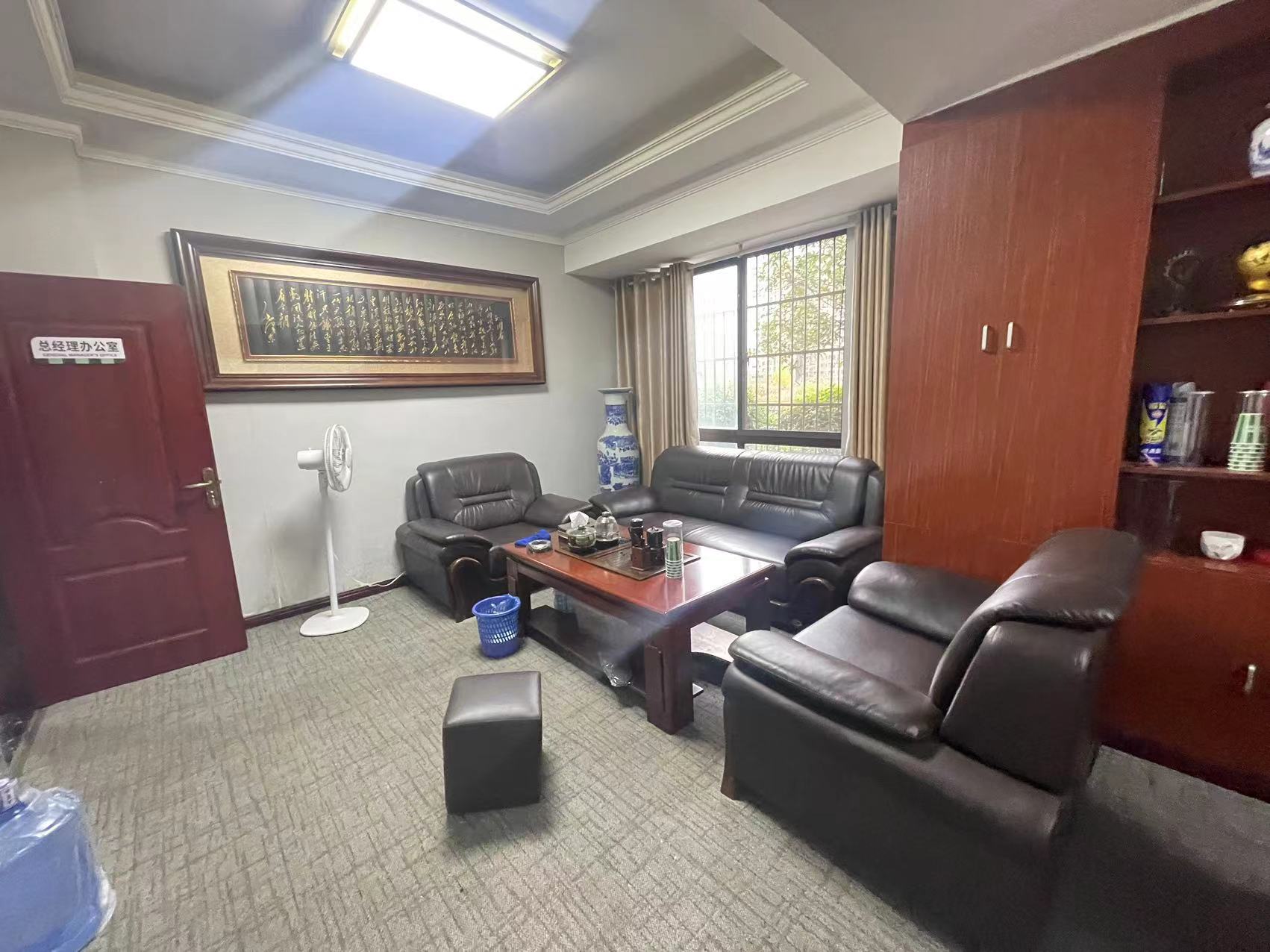 荷塘观邸 3室2厅2卫 56.8万 荷塘观邸 3室2厅2卫 56.8万室内图