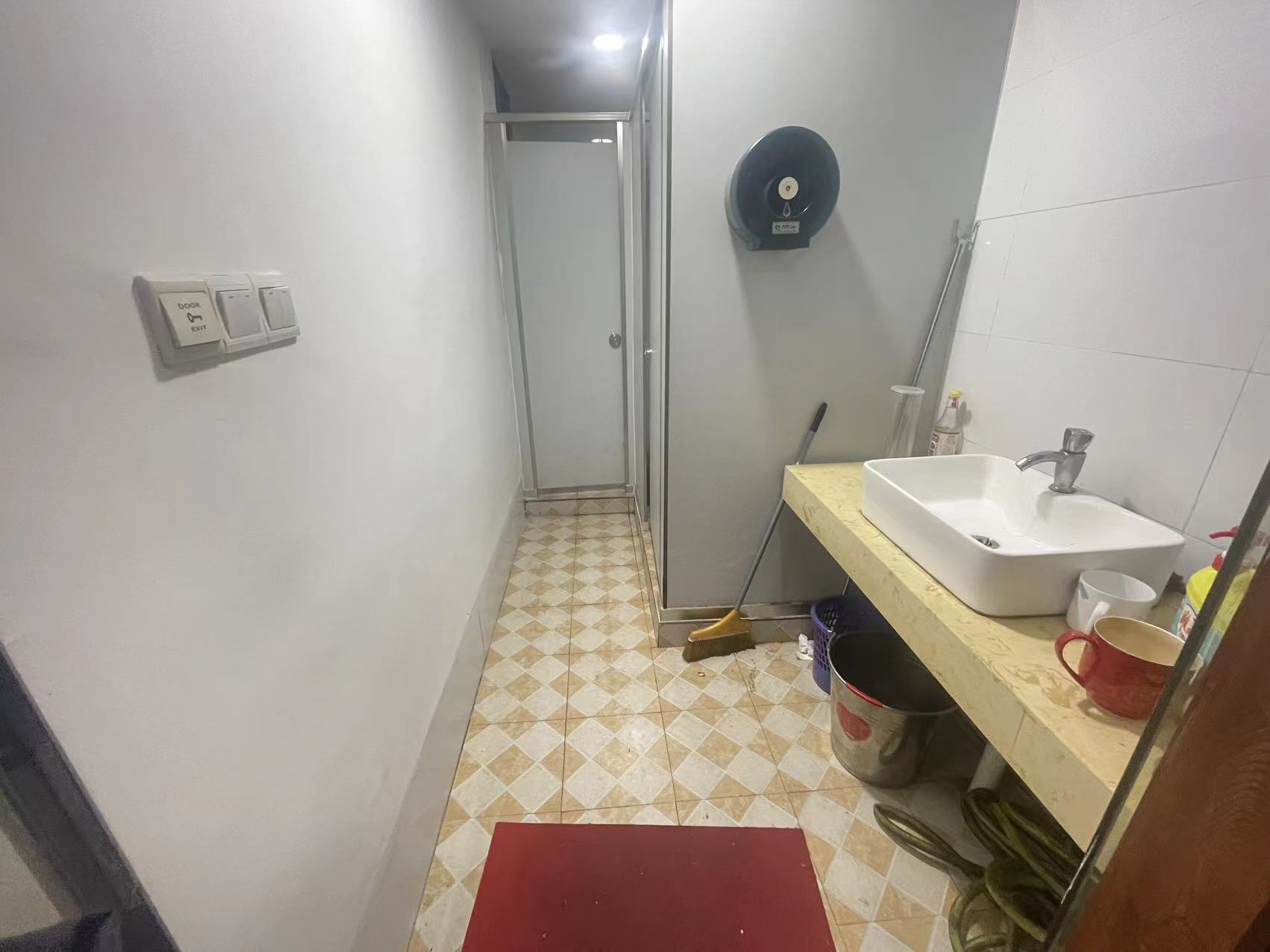 荷塘观邸 3室2厅2卫 56.8万 荷塘观邸 3室2厅2卫 56.8万室内图