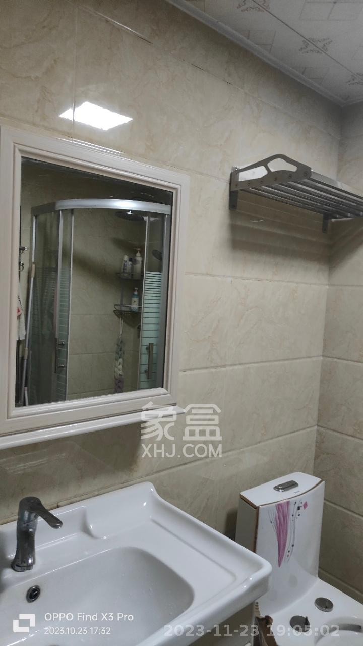 大汉金桥国际市场集群  1室1厅1卫   1300.00元/月室内图