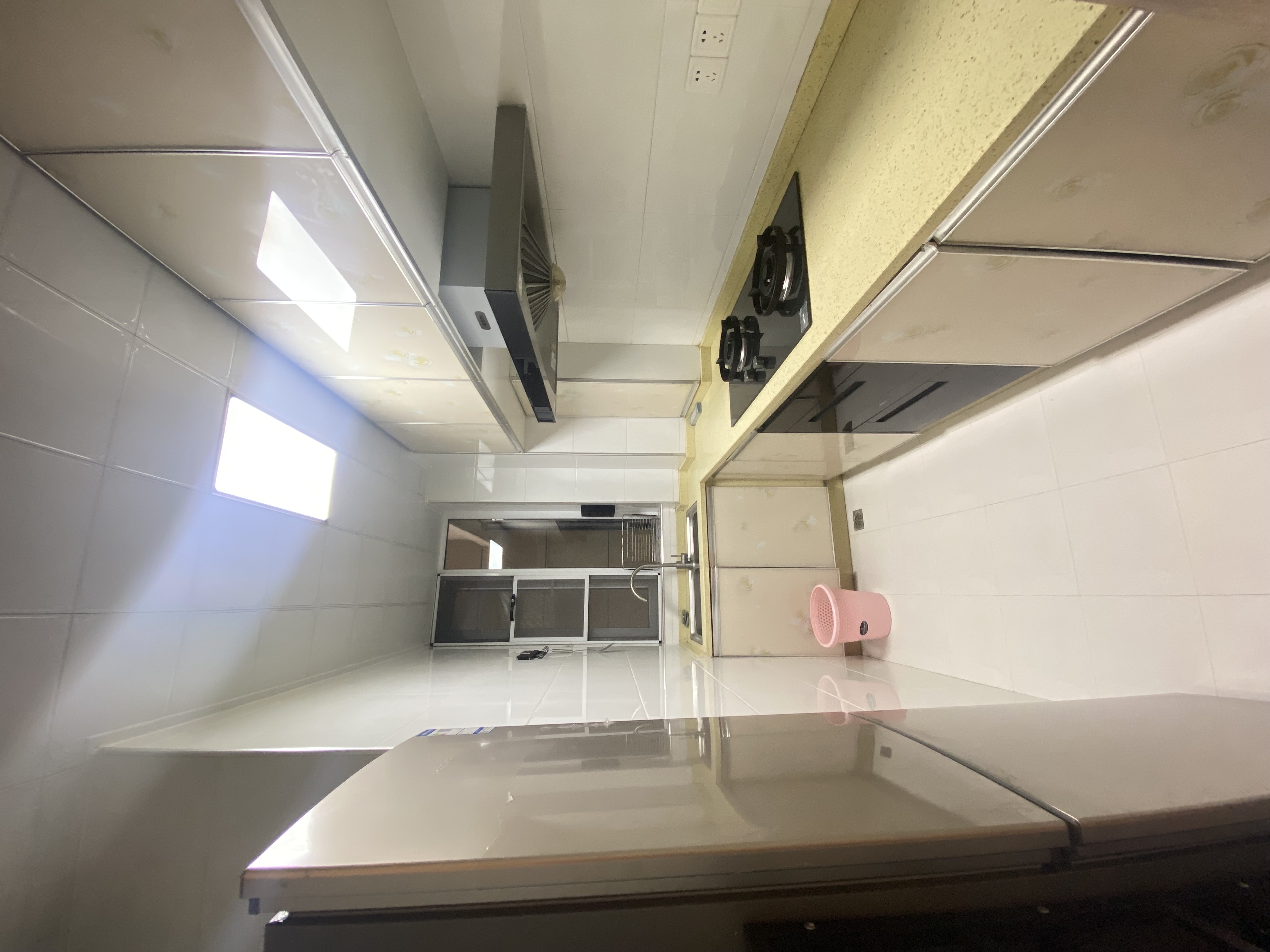 远大生态风景  3室2厅1卫   2800.00元/月室内图