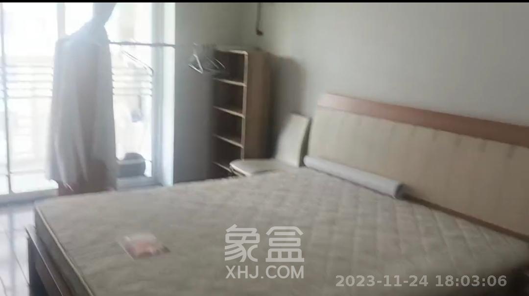 美林景园  3室2厅2卫   2700.00元/月室内图