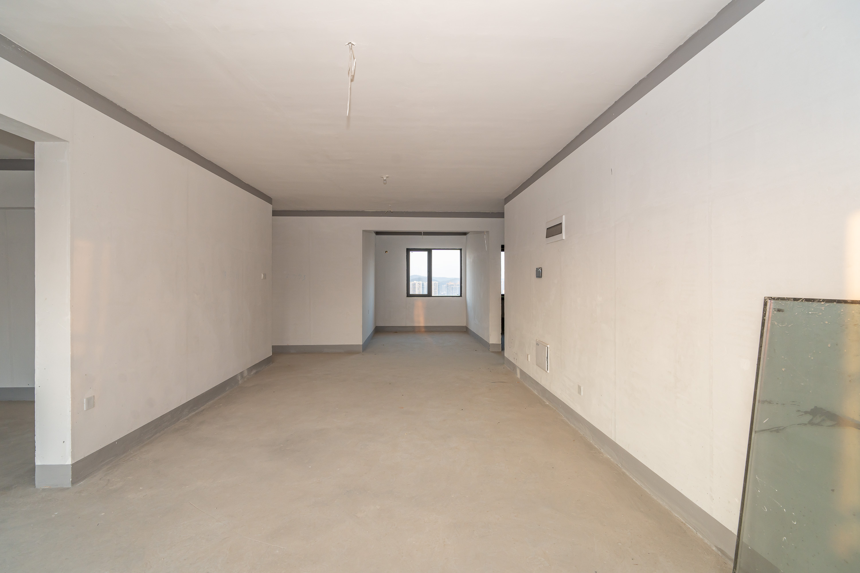 建投象山国际  3室2厅2卫    145.0万客厅