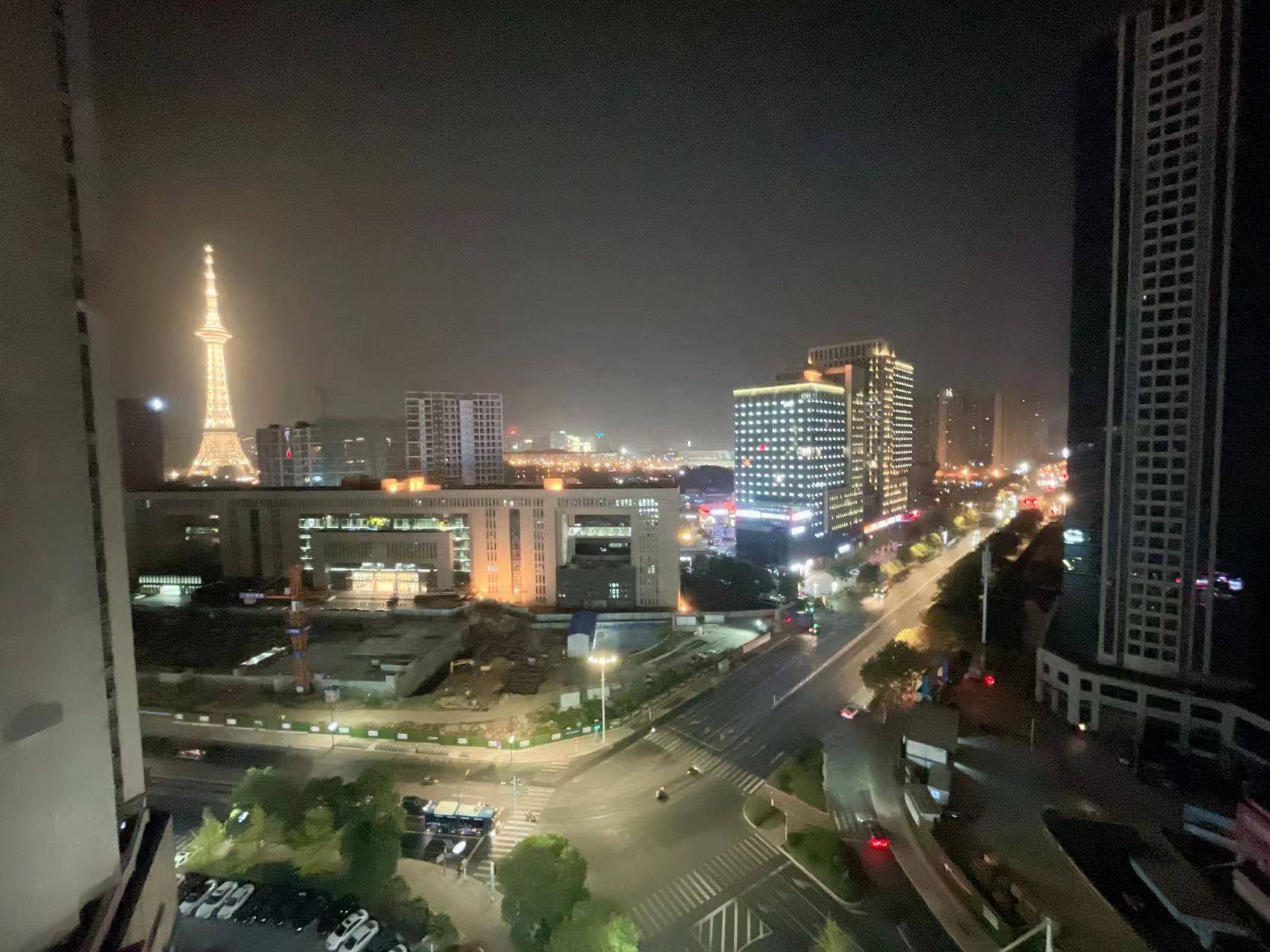 流金岁月-华晨国际  2室2厅1卫    45.8万 流金岁月-华晨国际  2室2厅1卫    45.8万室内图