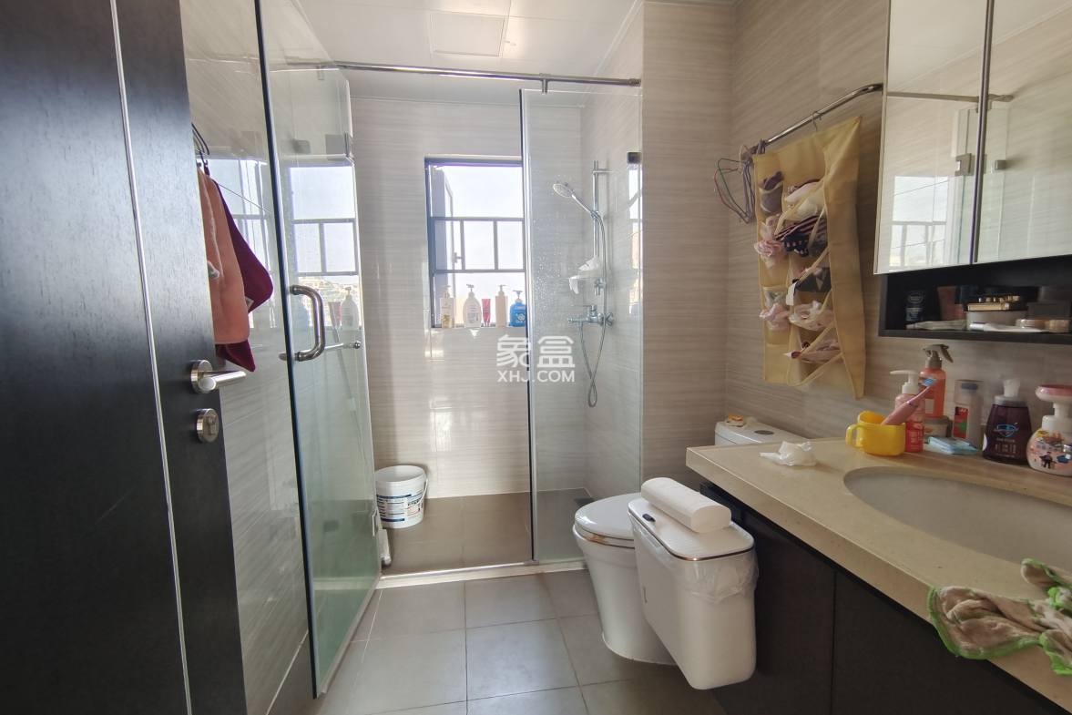 蓝溪谷  0室0厅0卫    85.0万 蓝溪谷  0室0厅0卫    85.0万室内图