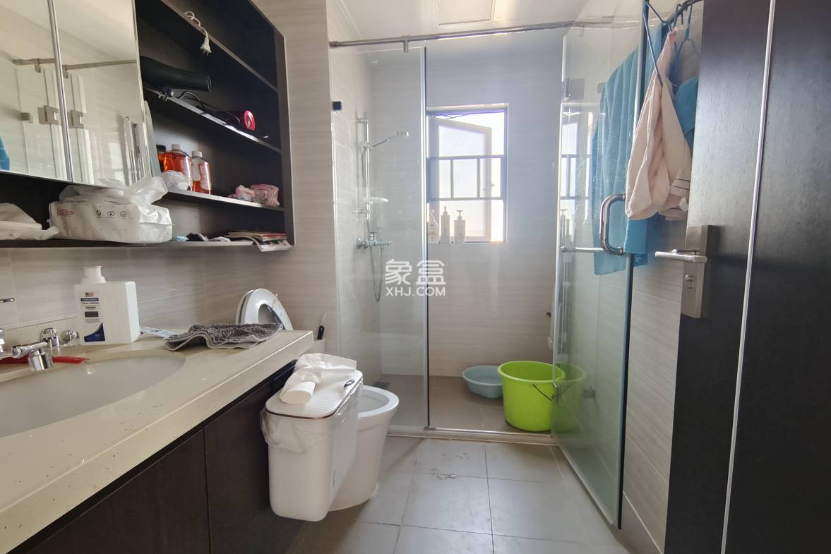 蓝溪谷  0室0厅0卫    85.0万 蓝溪谷  0室0厅0卫    85.0万室内图