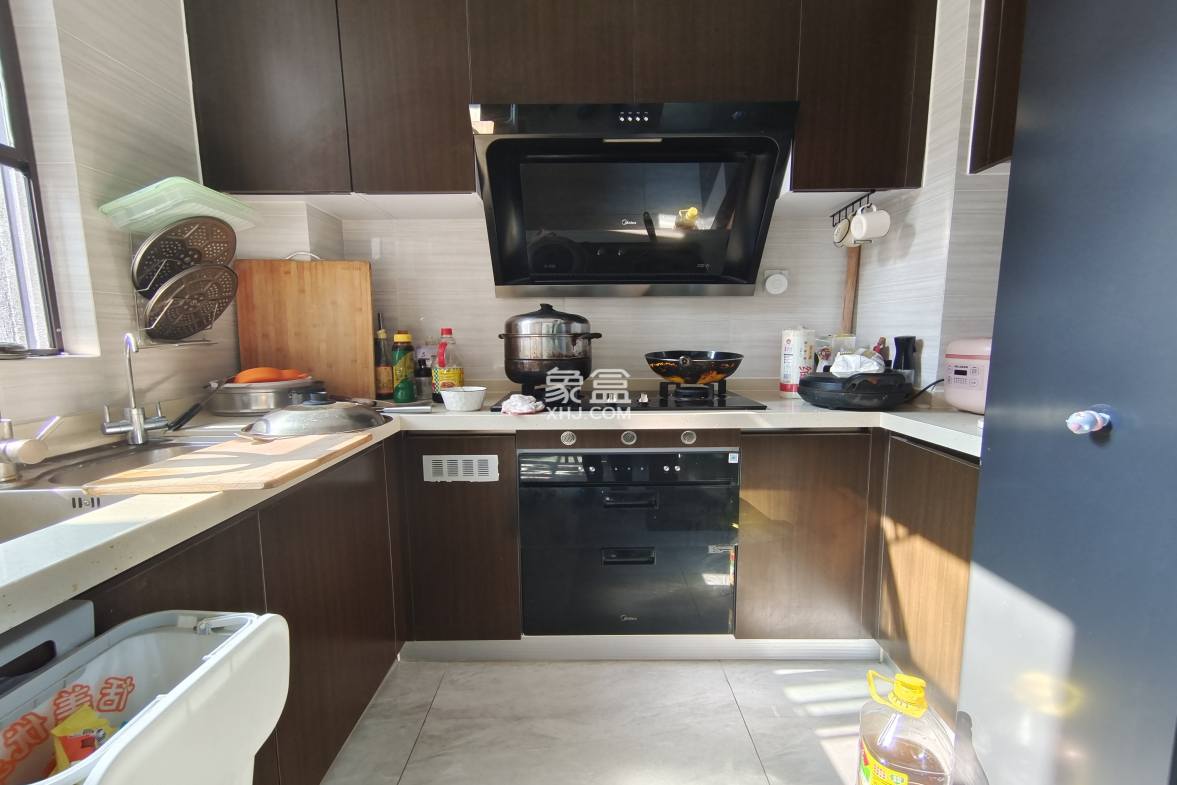 蓝溪谷  0室0厅0卫    85.0万 蓝溪谷  0室0厅0卫    85.0万室内图