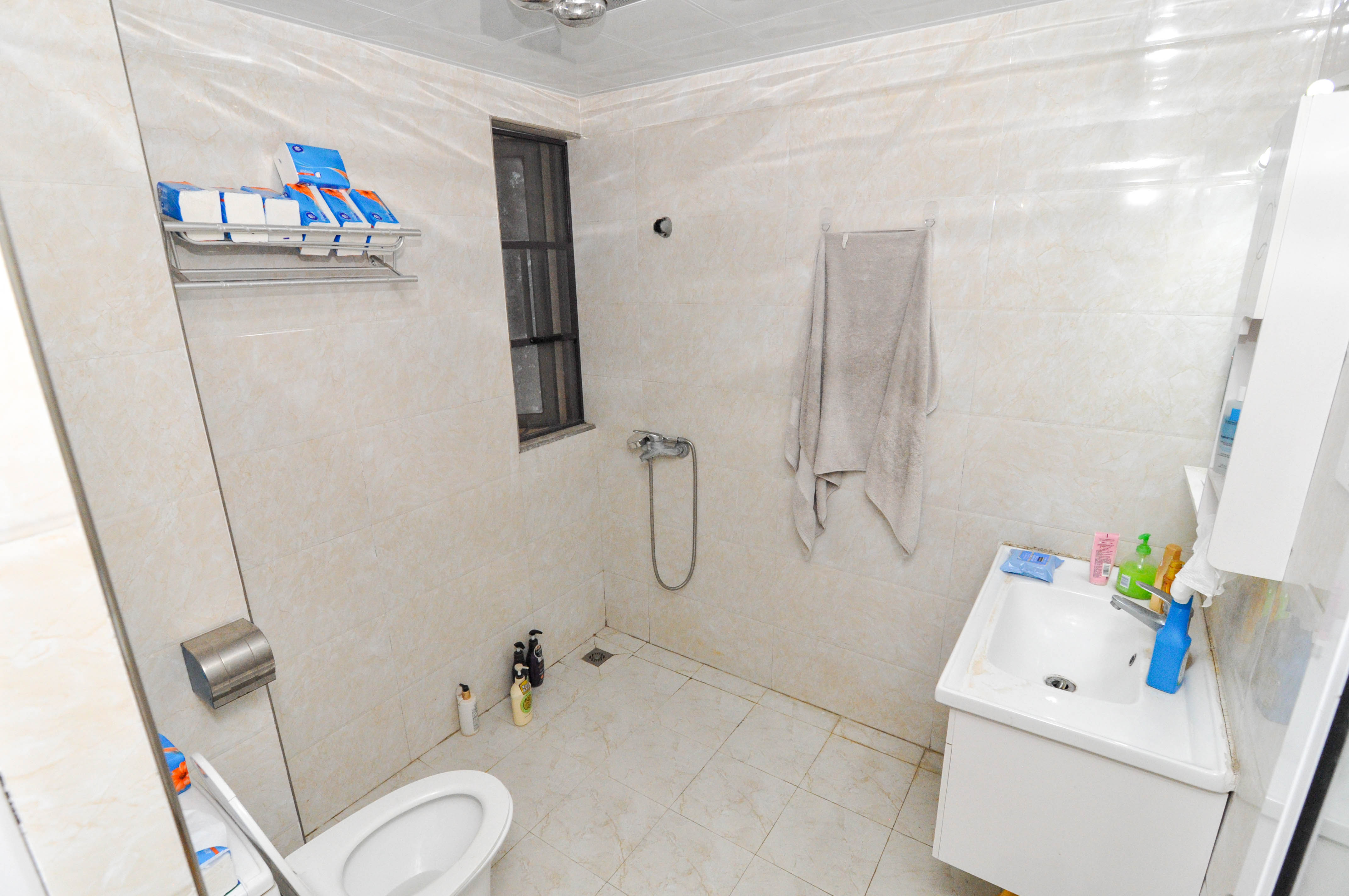 梅溪湖金茂悦(金悦雅苑)  3室2厅2卫    143.0万 梅溪湖金茂悦(金悦雅苑)  3室2厅2卫    143.0万其他