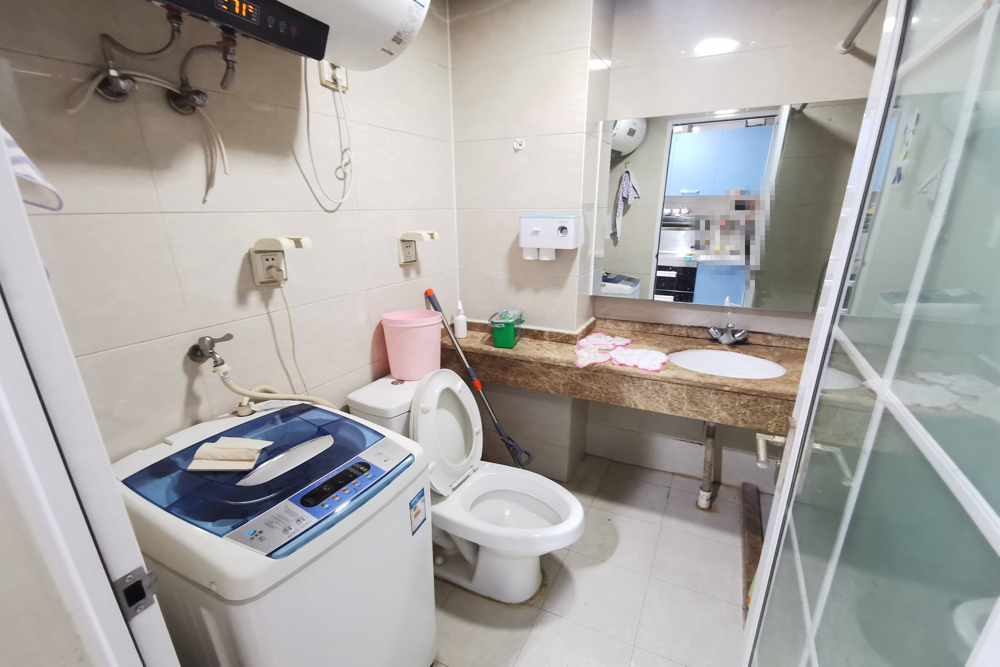 西子一间  1室1厅1卫   38.80万其他