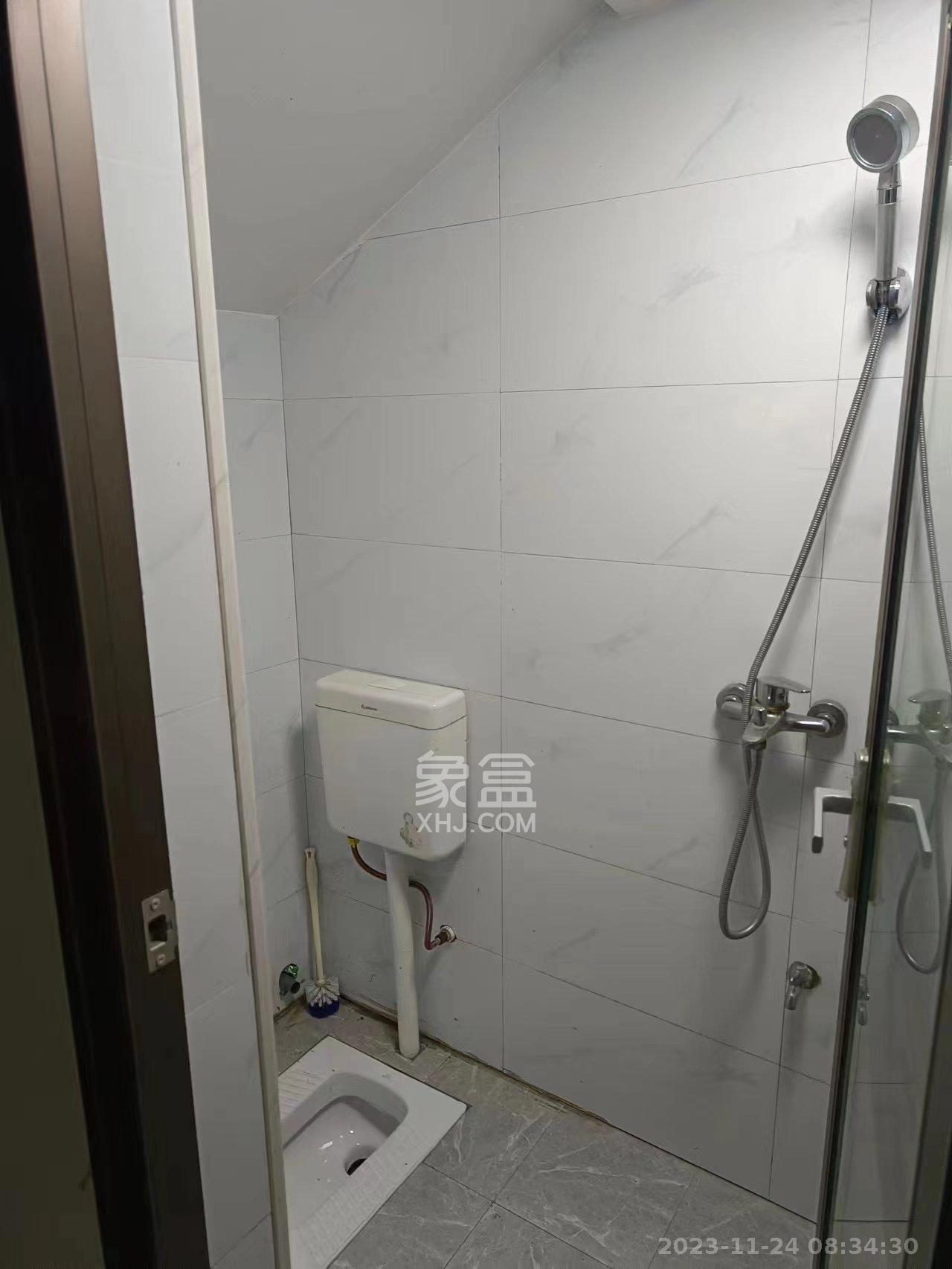 水竹安置区  2室2厅1卫   700.00元/月室内图
