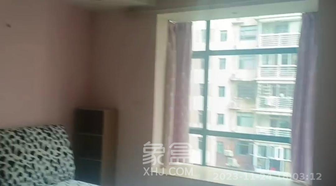 美林景园  3室2厅2卫   2700.00元/月室内图