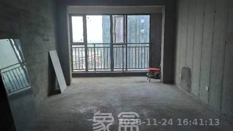 湘域芯城一期  3室2厅2卫   1200.00元/月室内图1