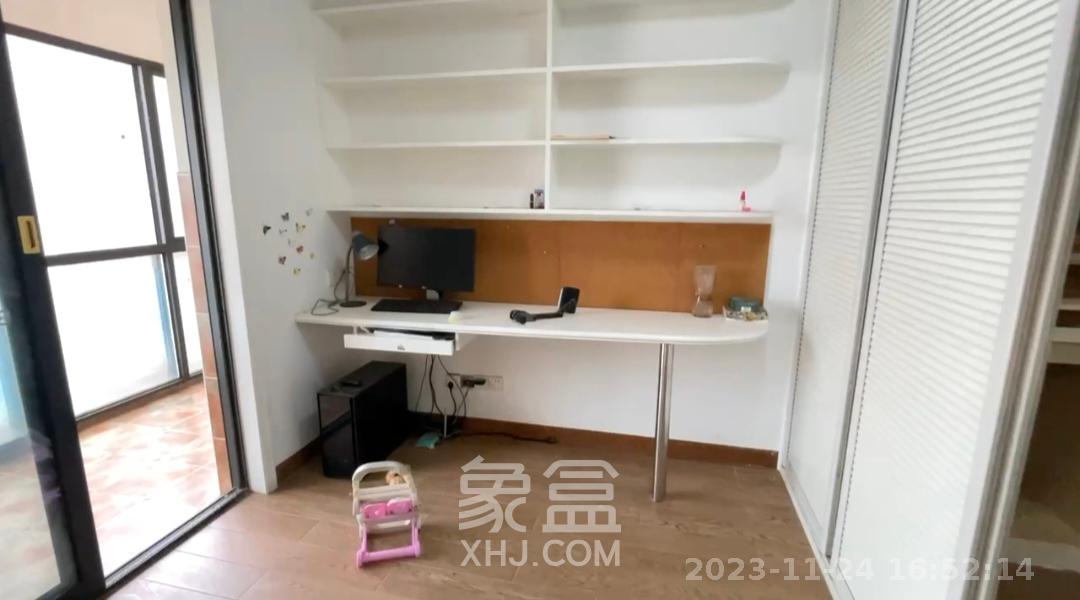 融科东南海  4室2厅2卫   3600.00元/月室内图