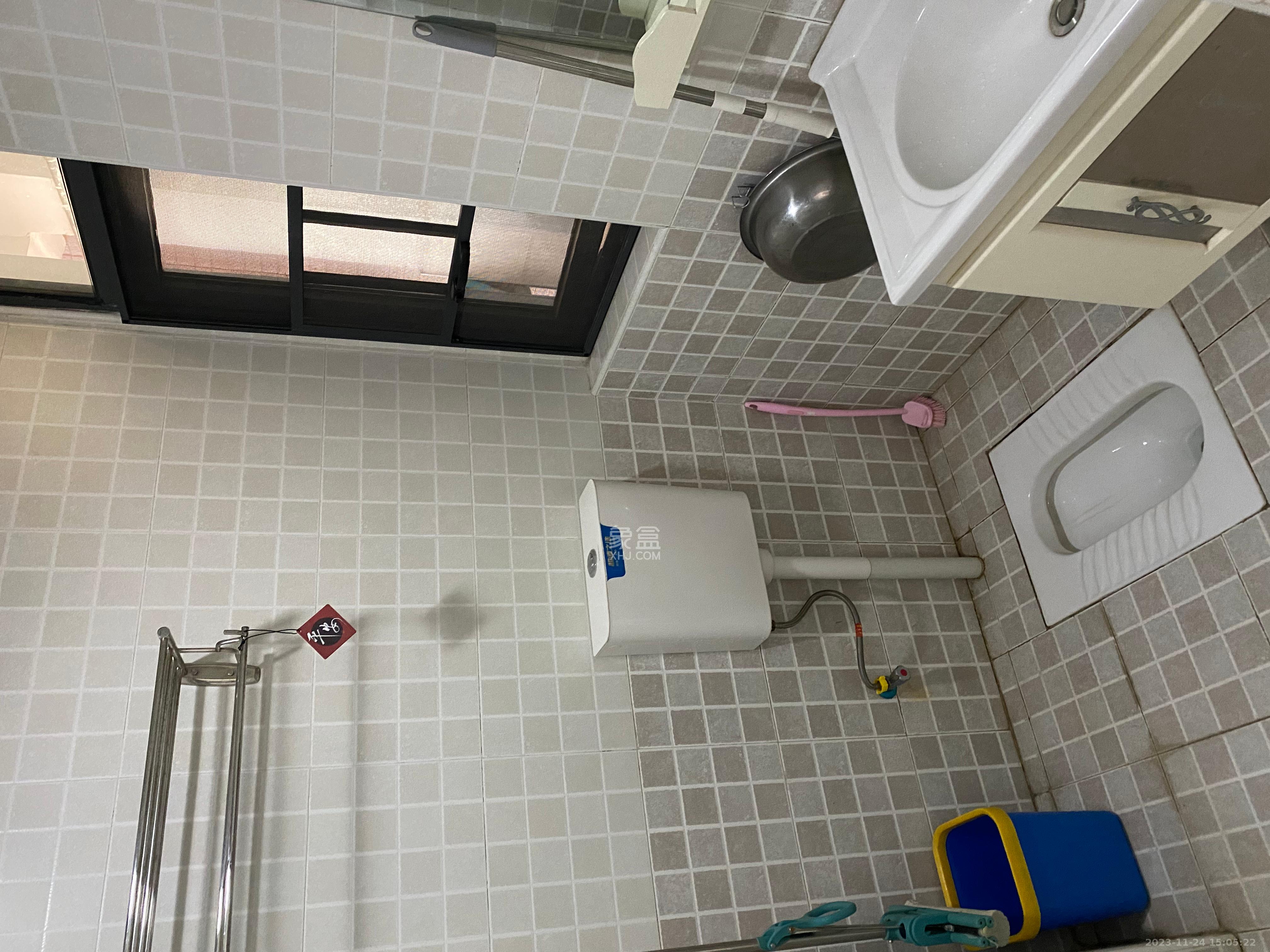 中建芙蓉工社  2室1厅1卫    1600.0元/月室内图