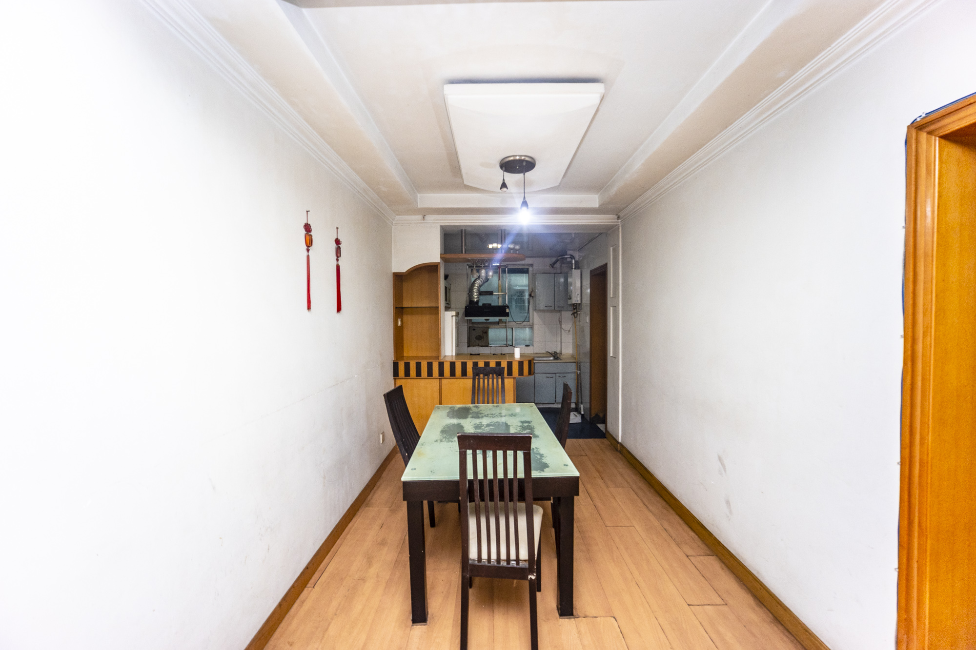 南建公寓 2室2厅2卫 45.0万 南建公寓 2室2厅2卫 45.0万客厅