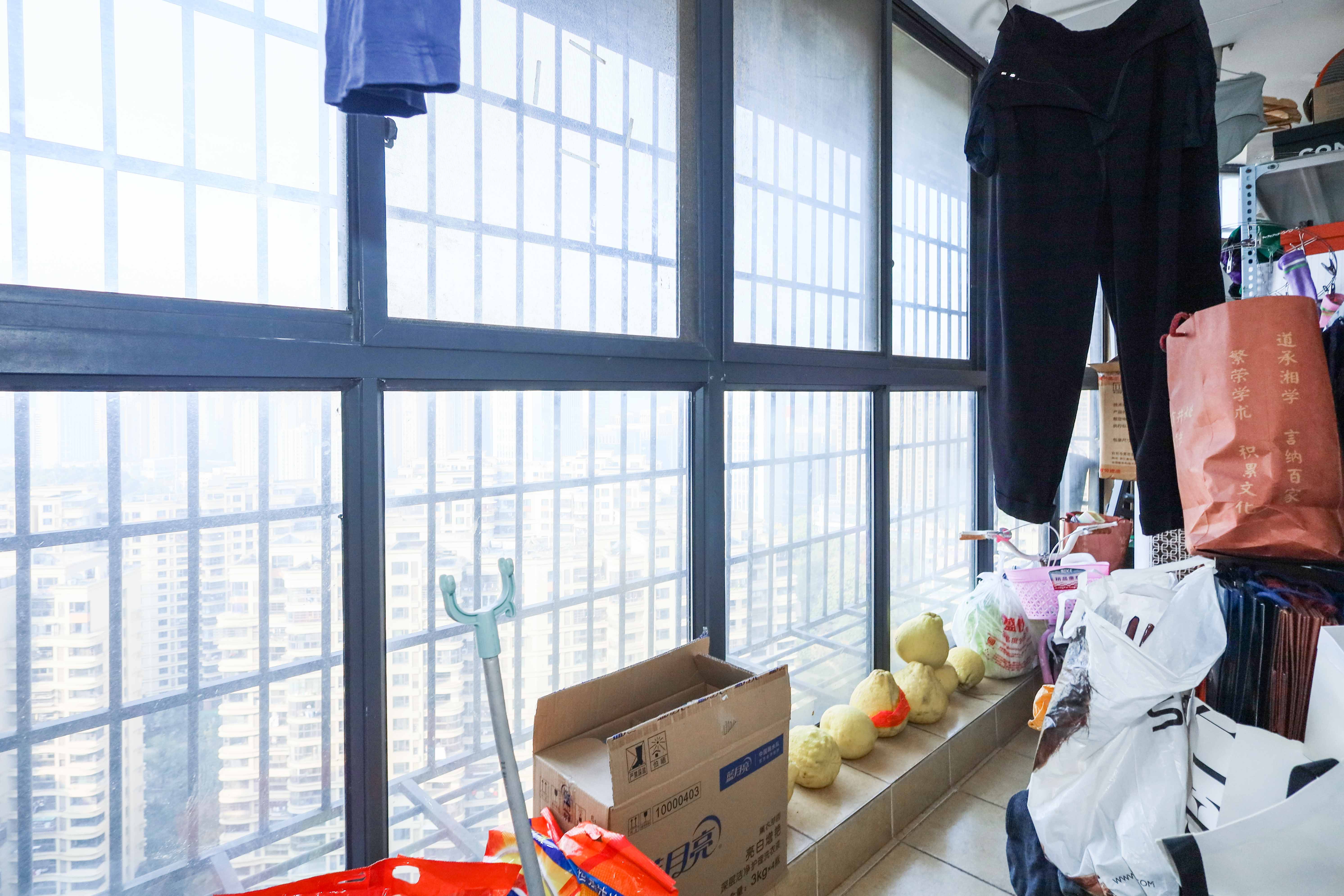 保利麓谷林语C区  4室2厅2卫   158.00万阳台