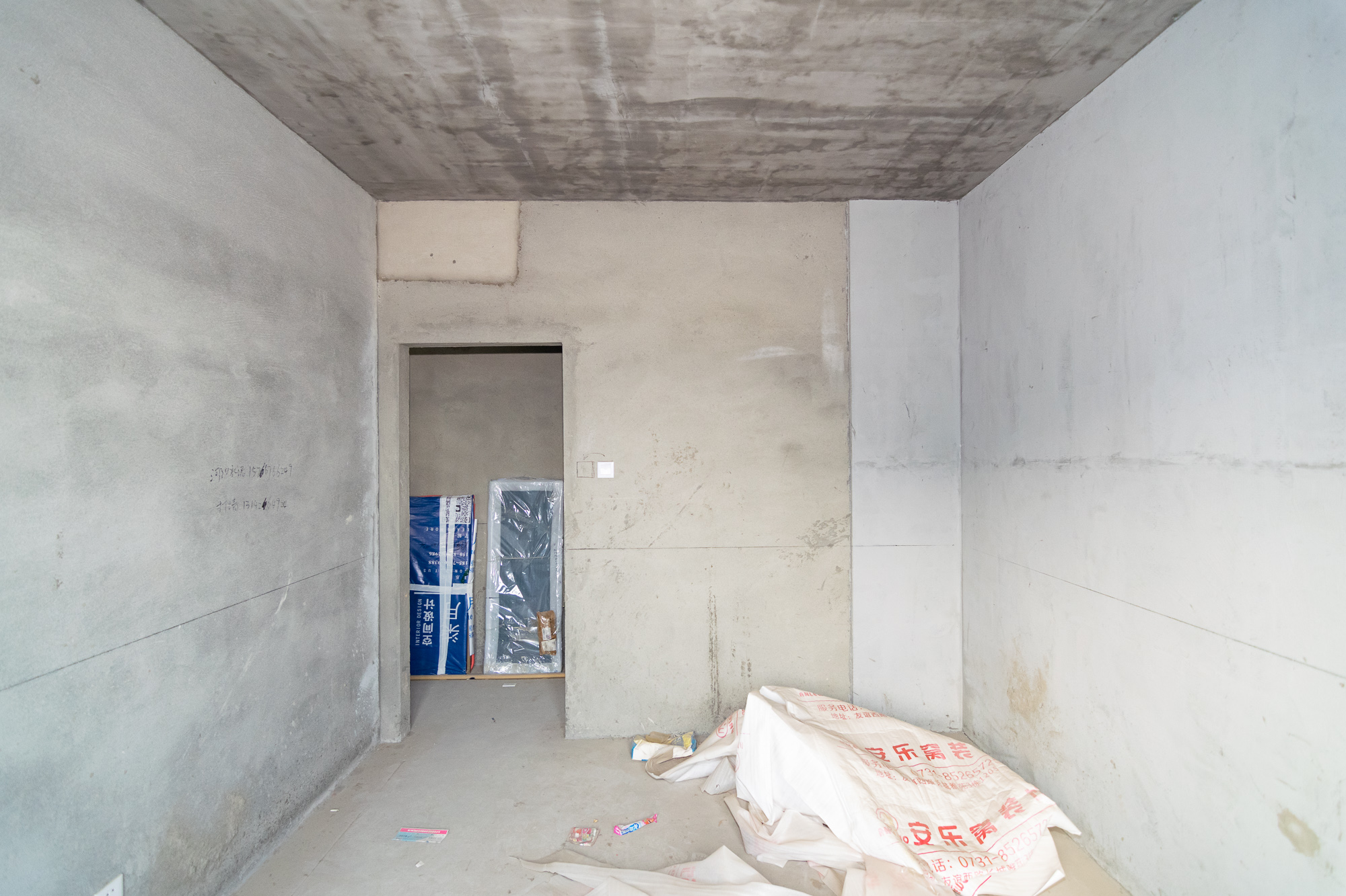 澳海澜庭 3室2厅1卫 65.0万 澳海澜庭 3室2厅1卫 65.0万卧室