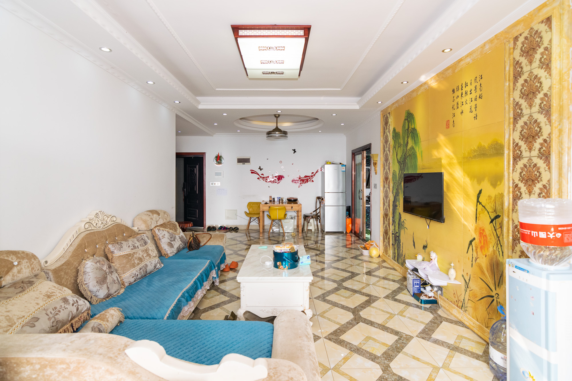 高域自然城  2室2厅1卫    40.0万 高域自然城  2室2厅1卫    40.0万客厅