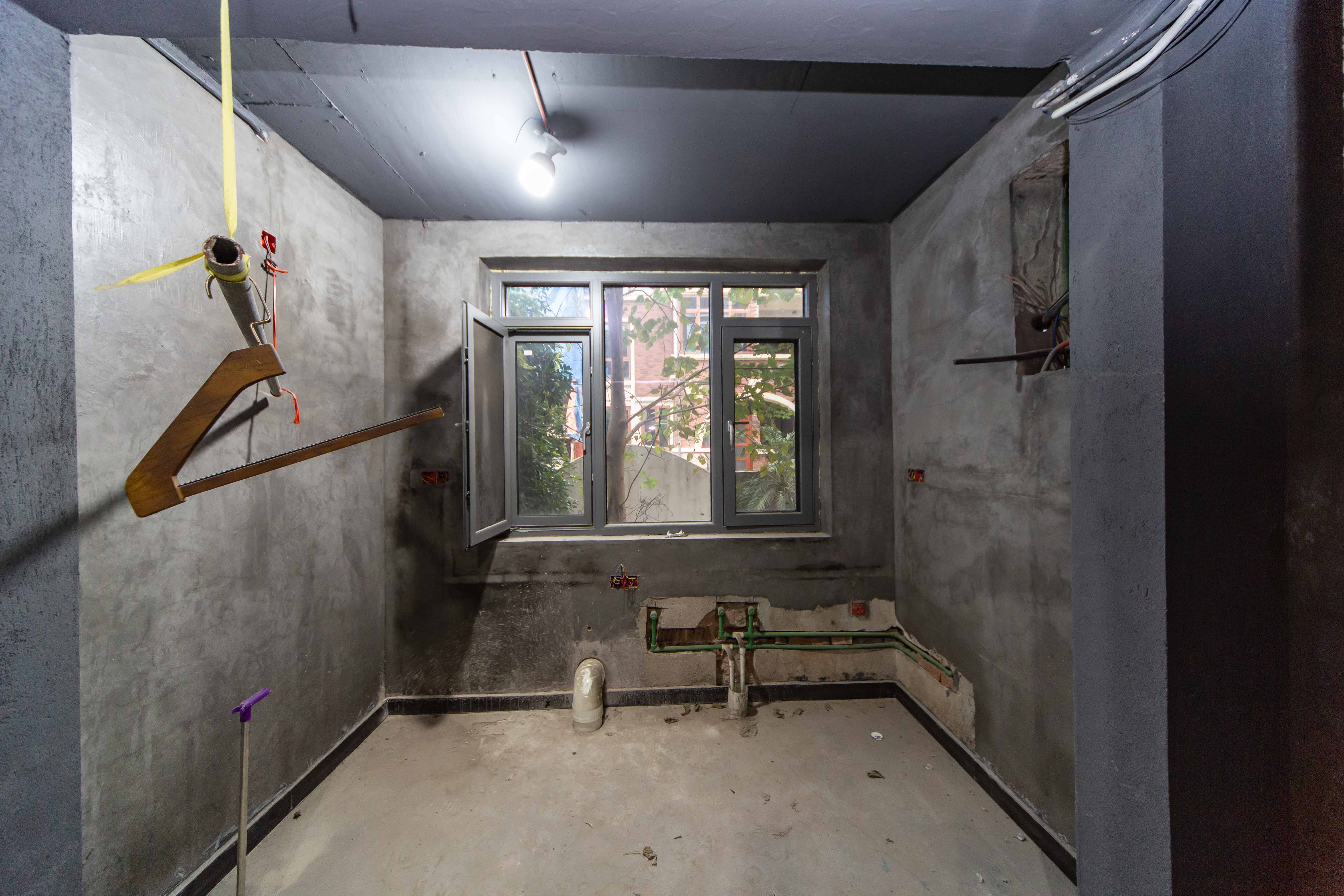 吉联小区(红墅湾) 6室2厅4卫 598.0万 吉联小区(红墅湾) 6室2厅4卫 598.0万其他