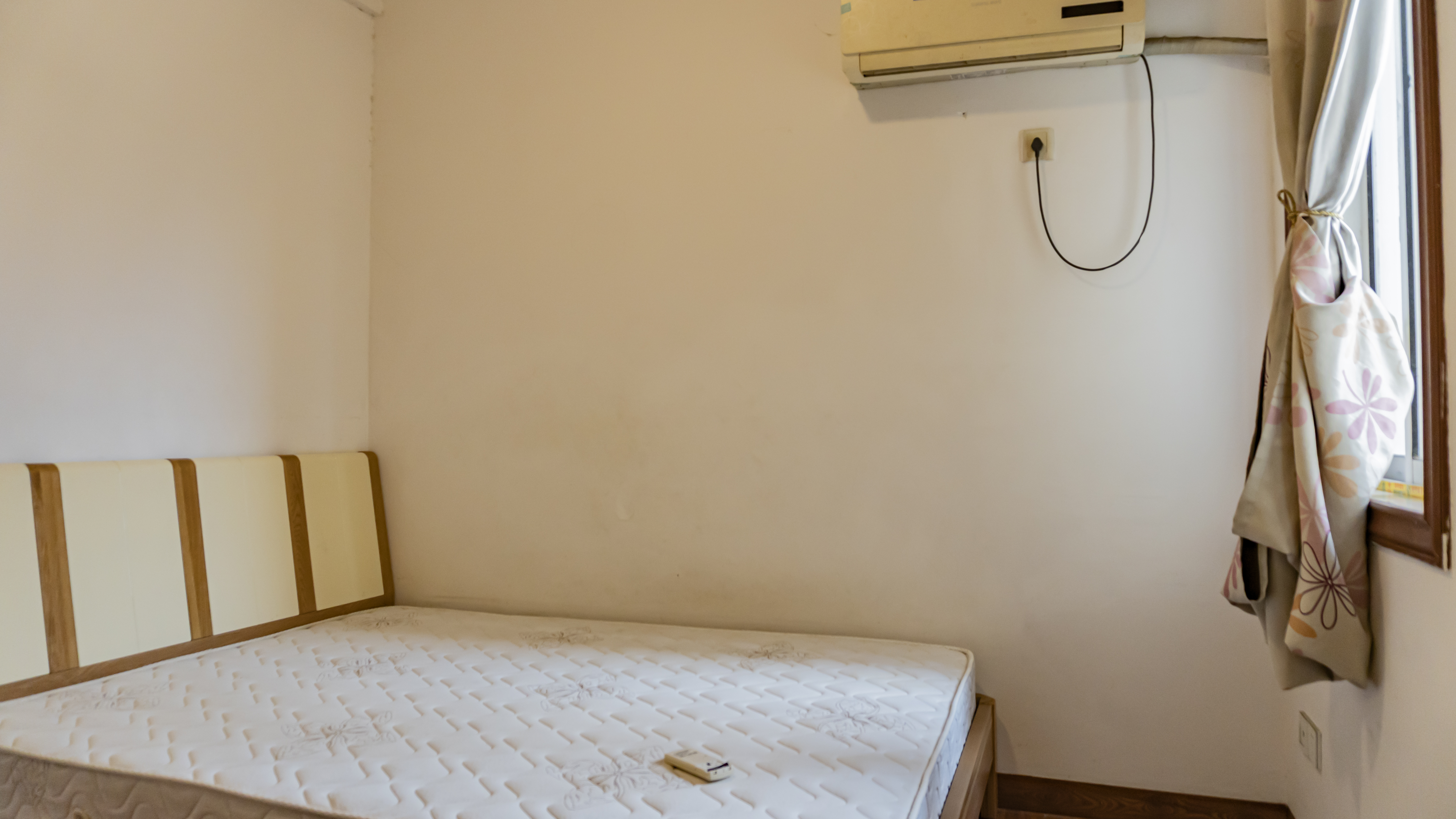 鸿泰国际  2室2厅1卫   41.80万室内图